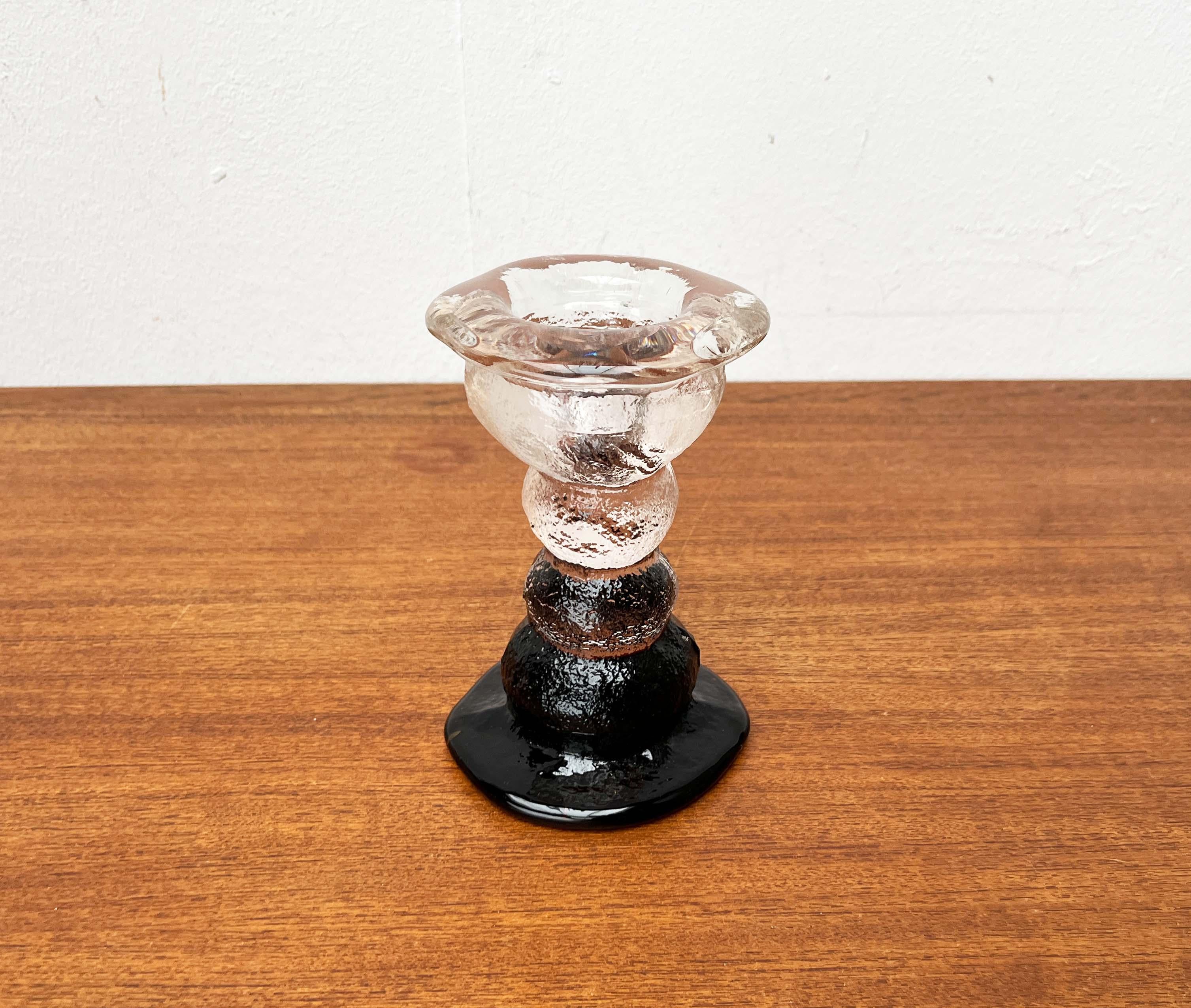 Vetro Portacandele in vetro pesante di metà secolo moderno di Pertti Santalahti per Humppila in vendita