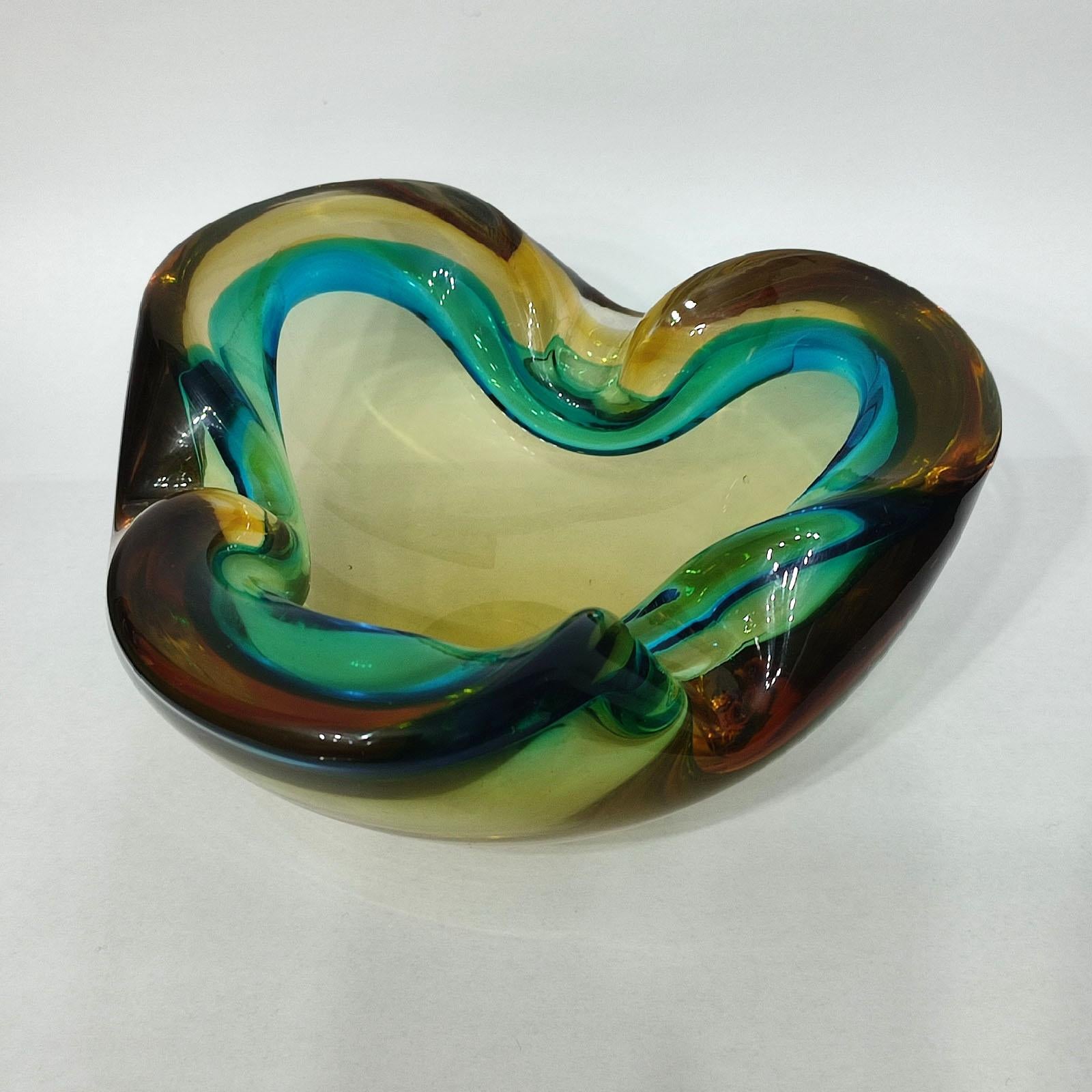 Cendrier en verre de Murano « Amber-Teal » en forme de coupe, Murano, Seguso, Italie, 1970 3