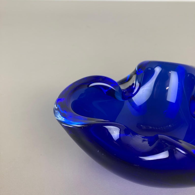 Heavy Murano Glass "Blue" Bowl Element Shell Ashtray Murano, Italy