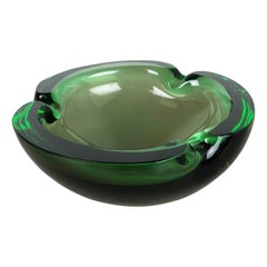 Heavy Murano Glass "Green" Bowl Element Shell Ashtray Murano, Italy, 1970s