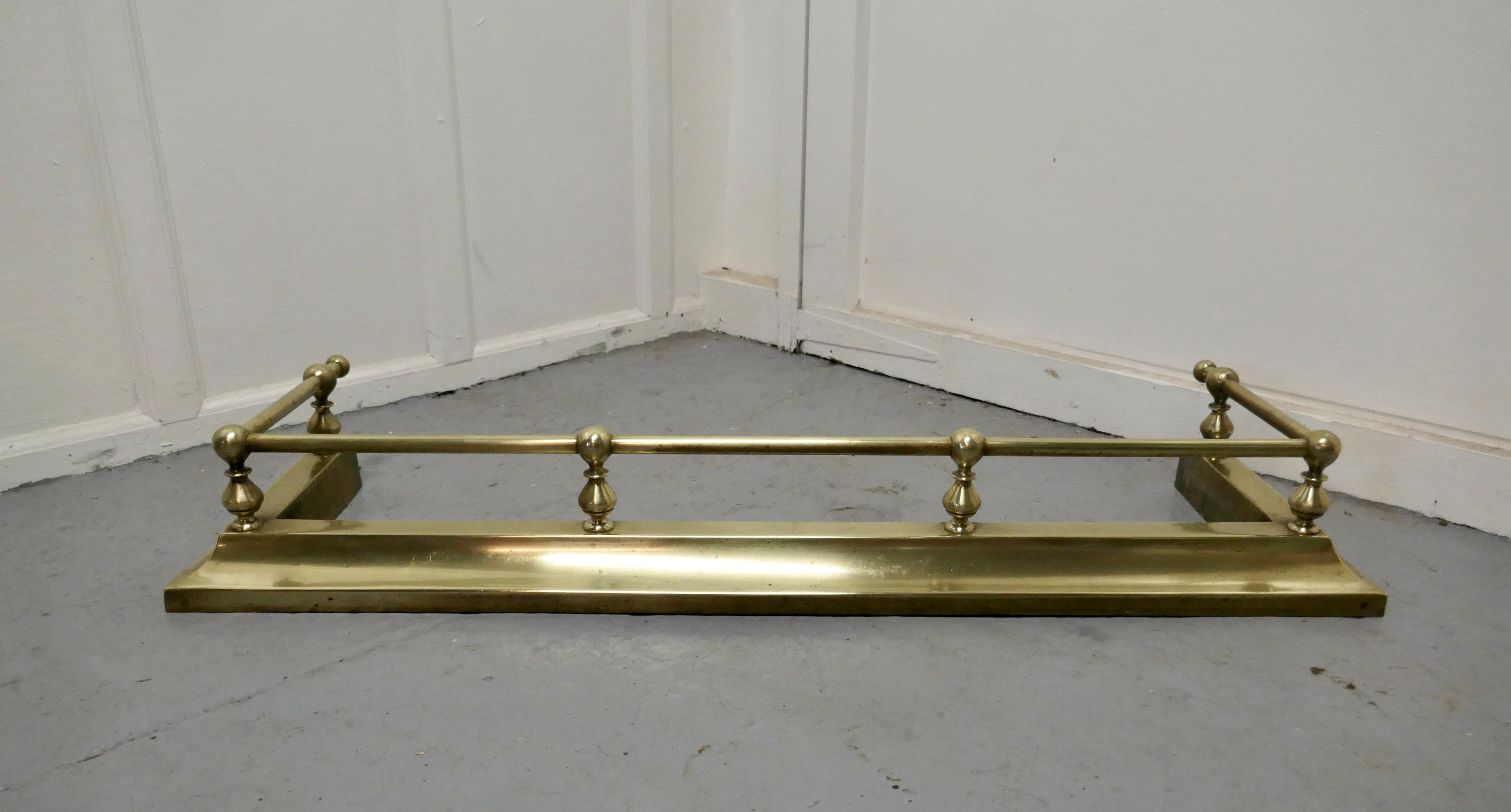 Heavy quality Victorian brass fender


This is a beautifully designed Victorian brass fender it has a chunky top rail and brass knobs
The fender very good quality, it is in good condition
And it is 7” high, and 48” long and 14” deep
GB285.