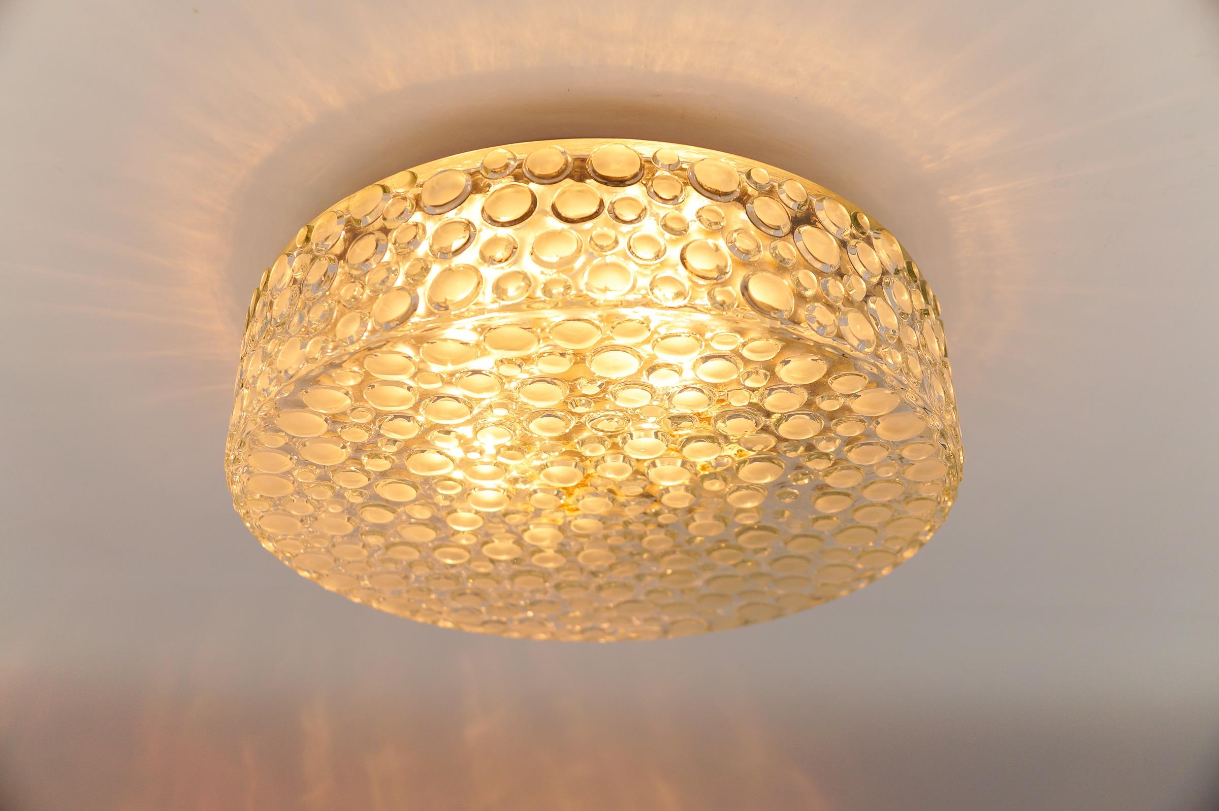 Lampada da incasso o da parete a bolla in vetro trasparente e satinato, anni '60 in vendita 7