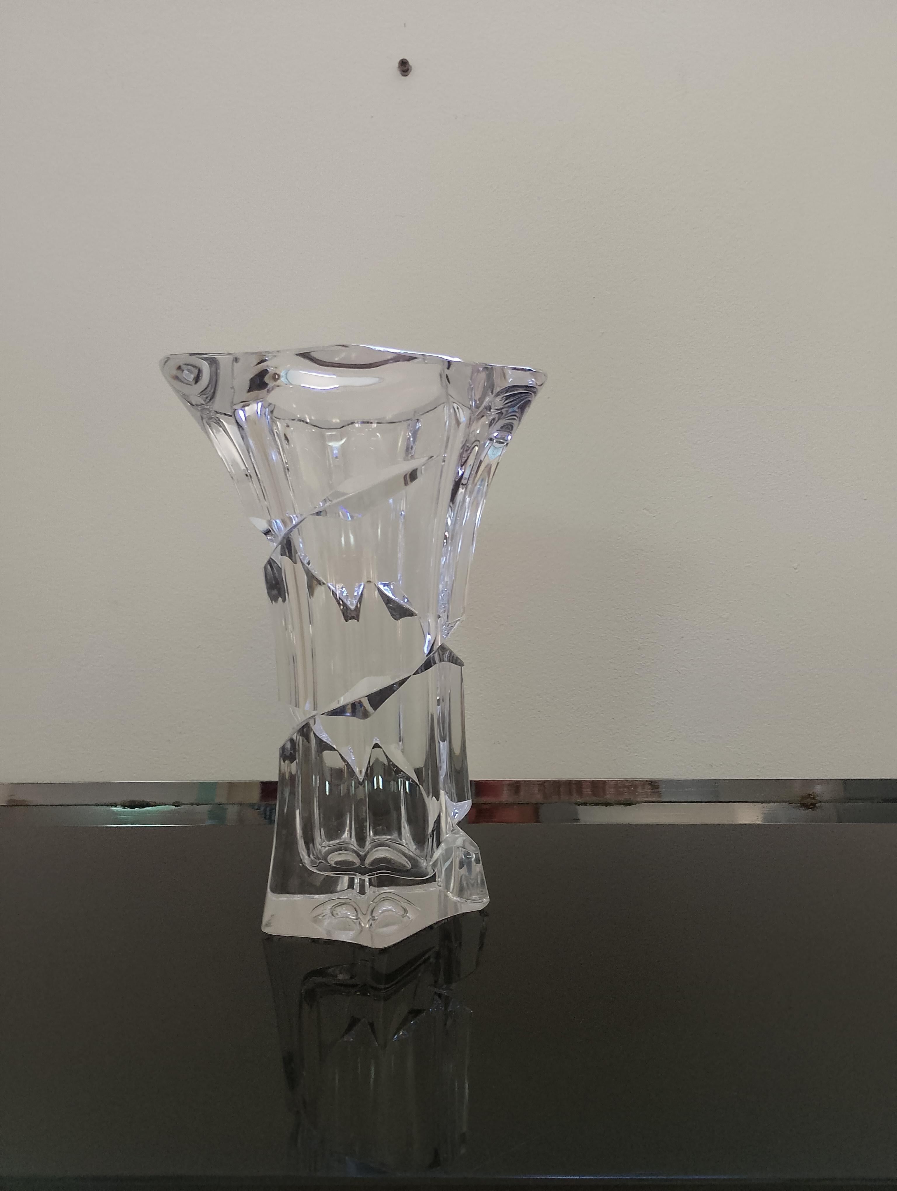 Vase lourd en cristal de Sèvres Bon état - En vente à Catania, IT