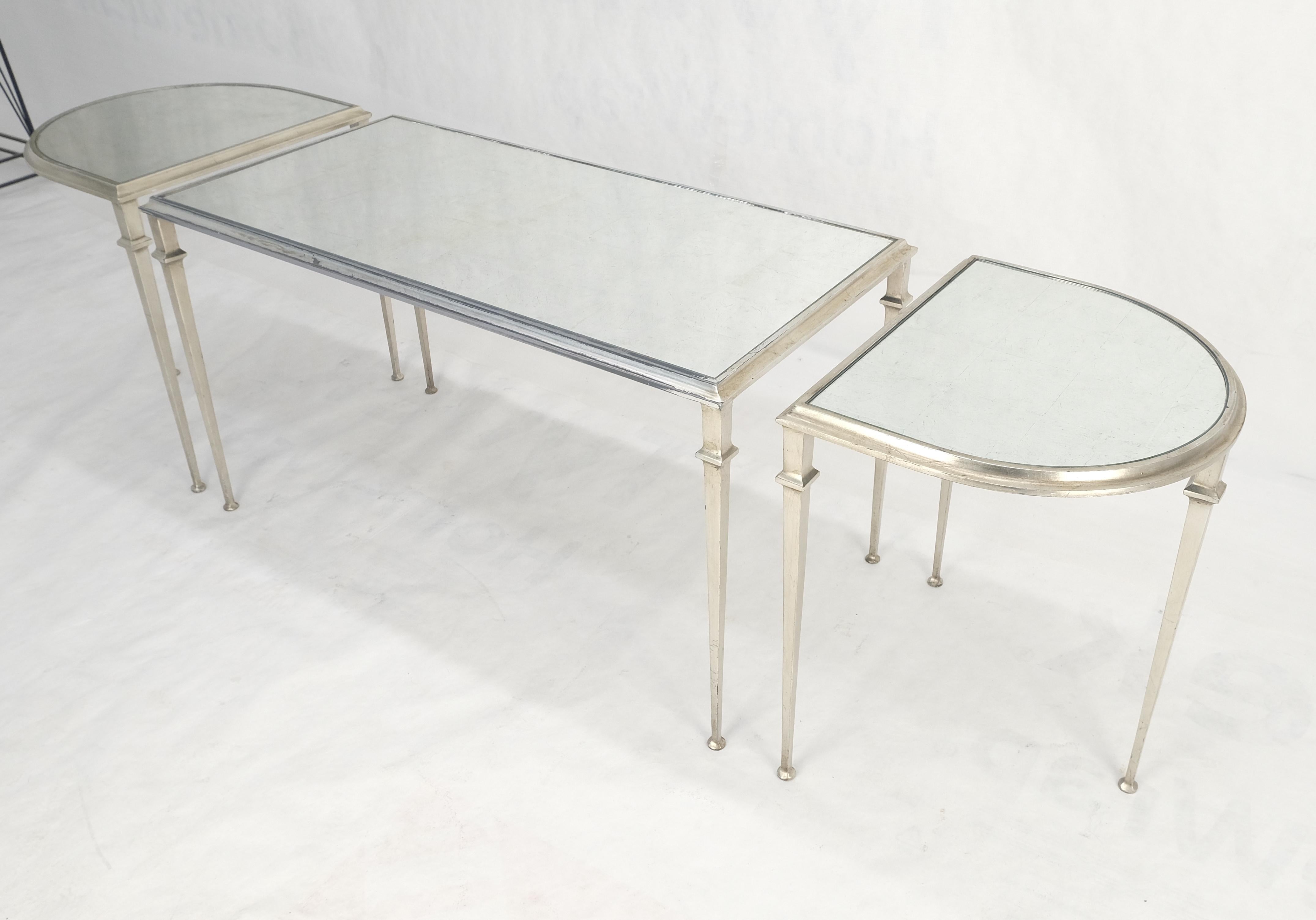 Tables d'extrémité de café 3 pièces en forme de piste de course en acier doré A Silver en vente 2