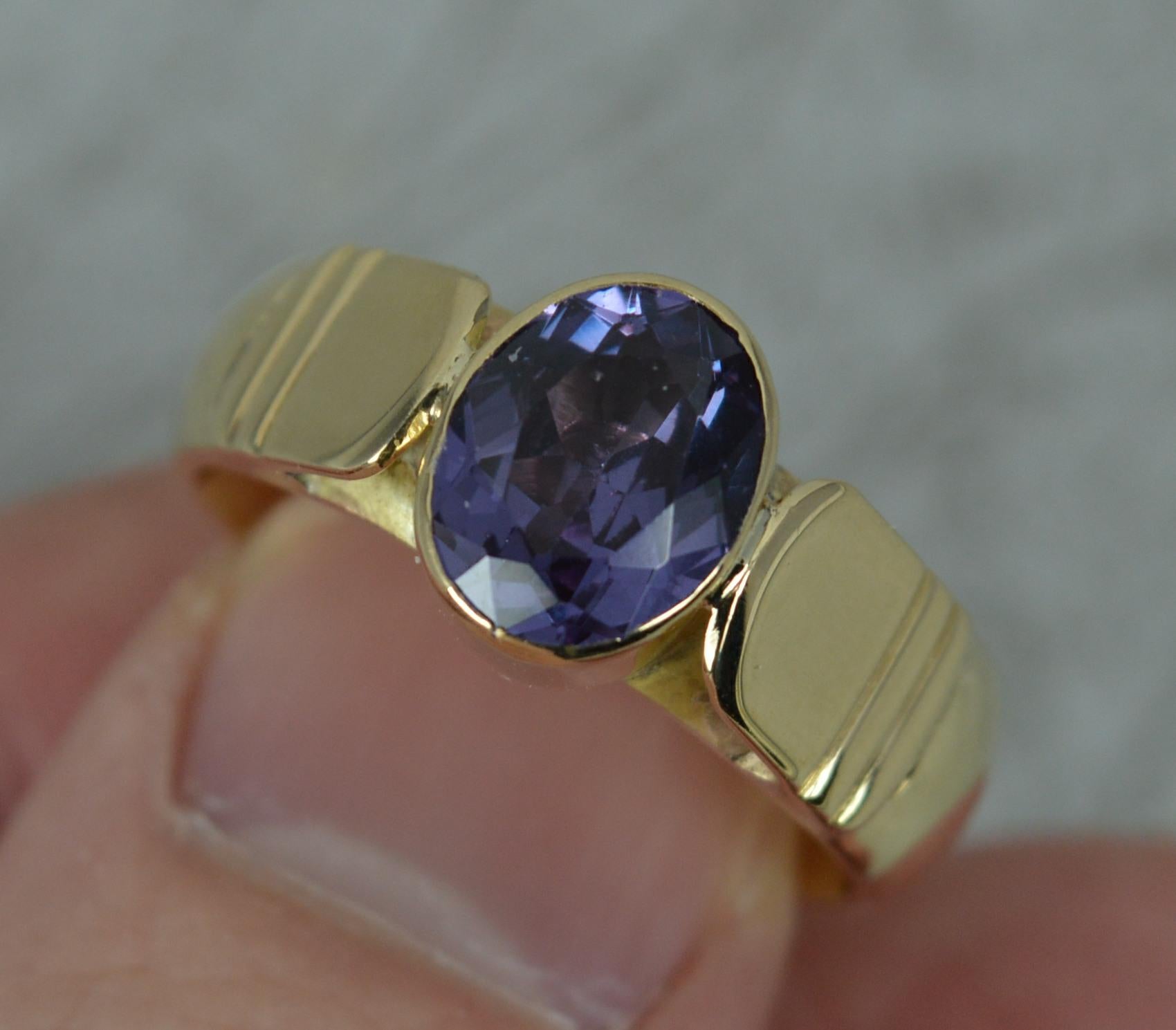 Heavy Solid 14ct Gold and Amethyst Solitaire Statement Ring In Good Condition In St Helens, GB