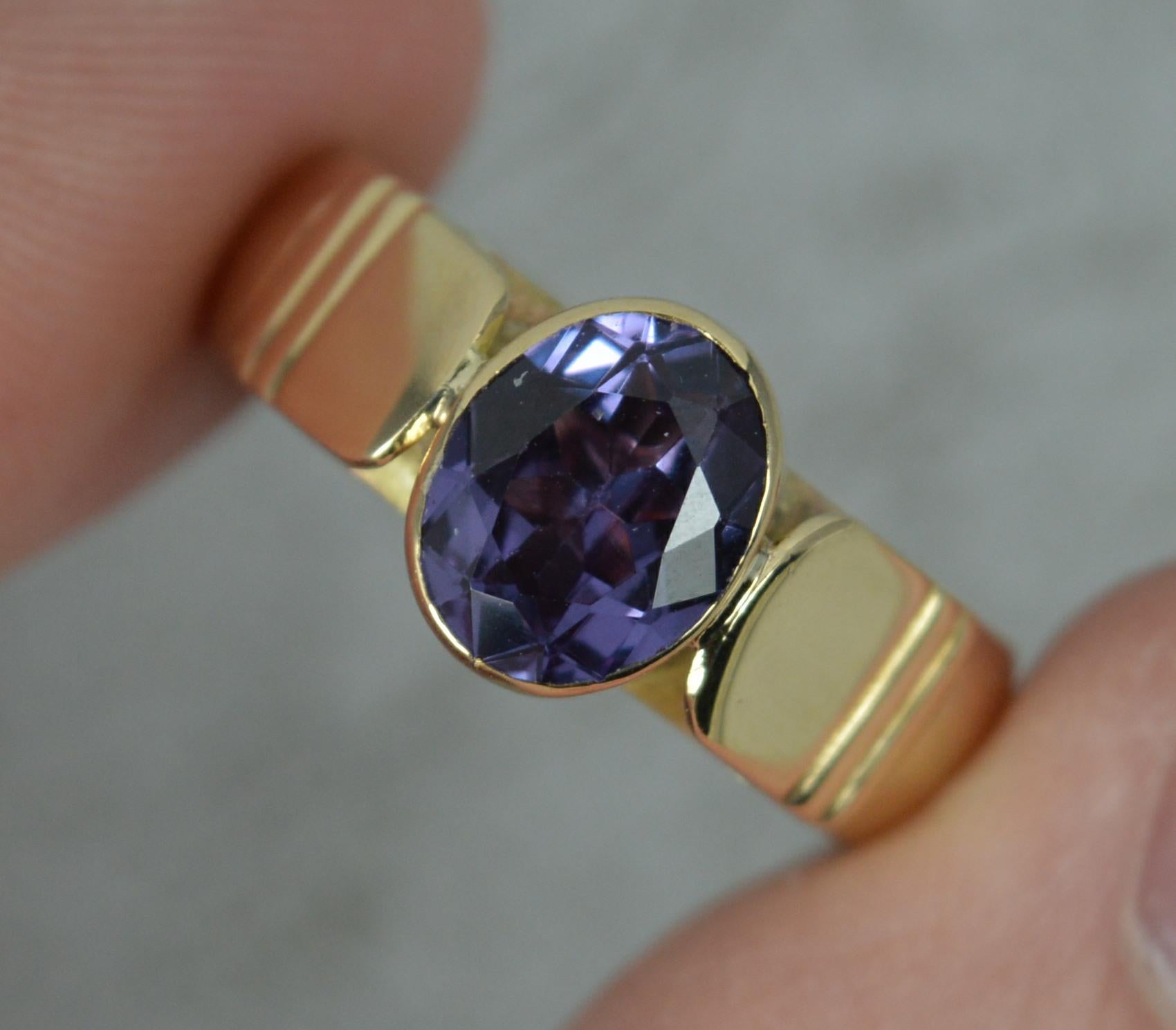 Women's Heavy Solid 14ct Gold and Amethyst Solitaire Statement Ring