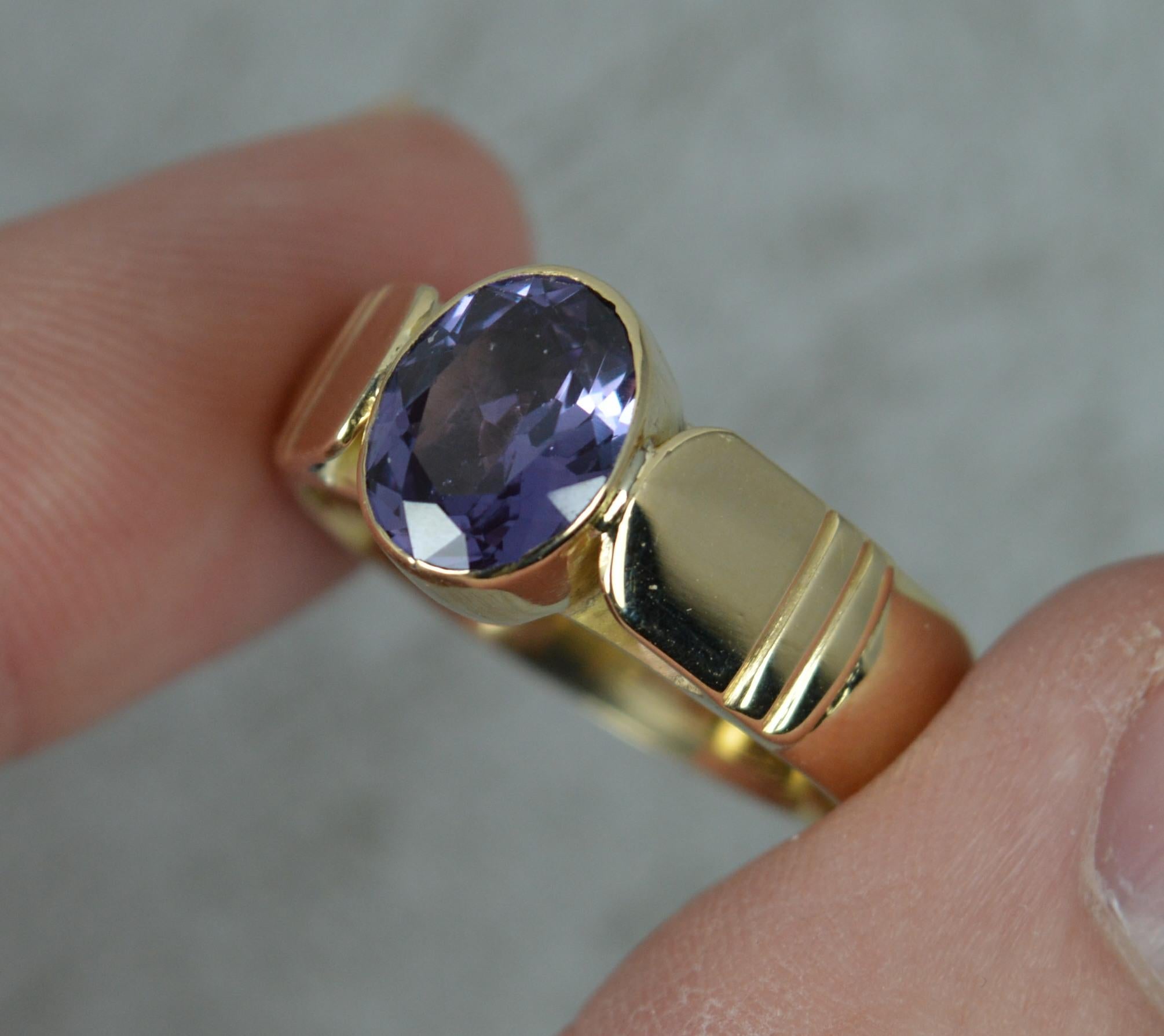 Heavy Solid 14ct Gold and Amethyst Solitaire Statement Ring 1