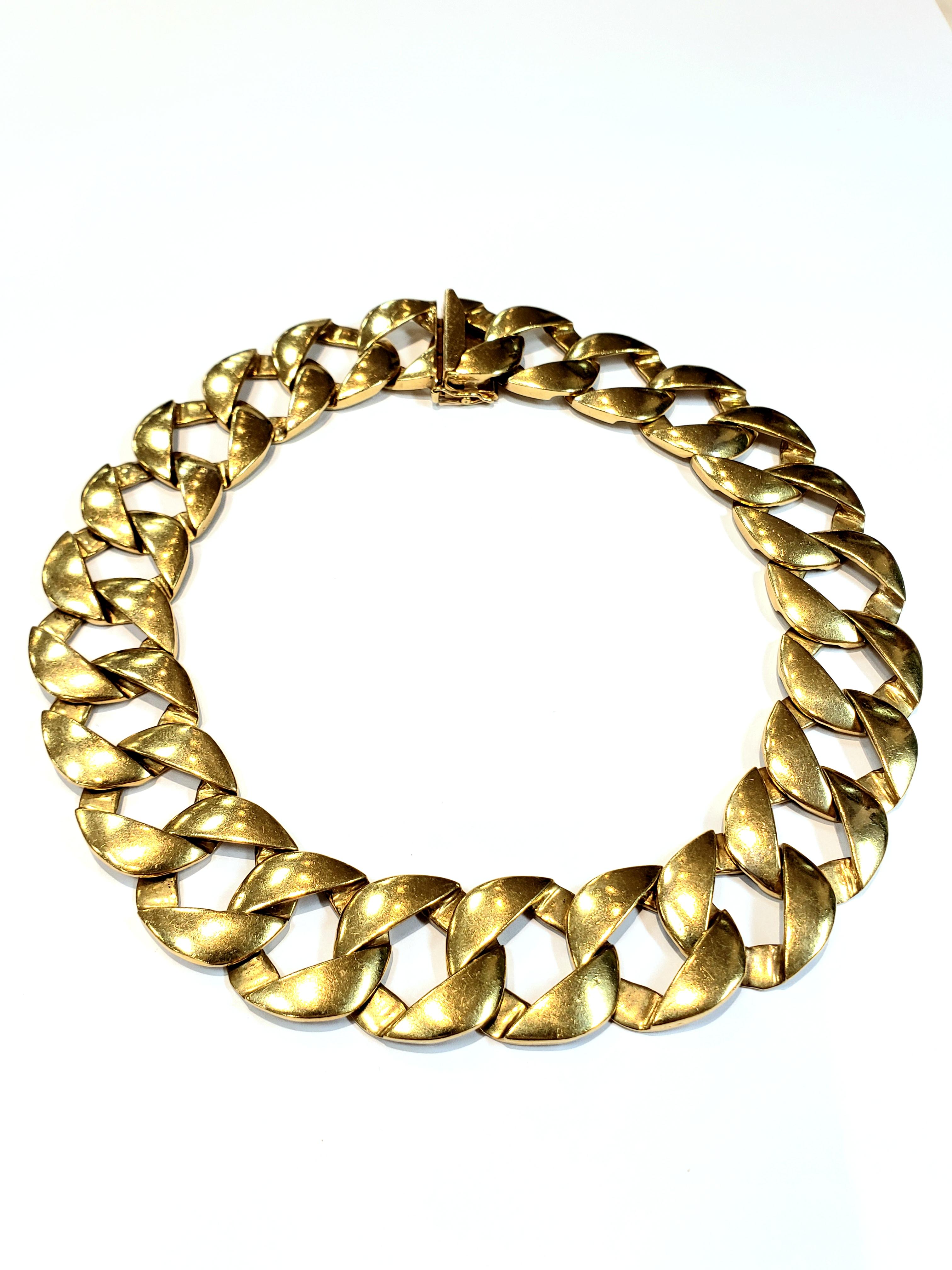 Contemporary Heavy Solid 18 Karat Yellow Gold Round Link Necklace For Sale