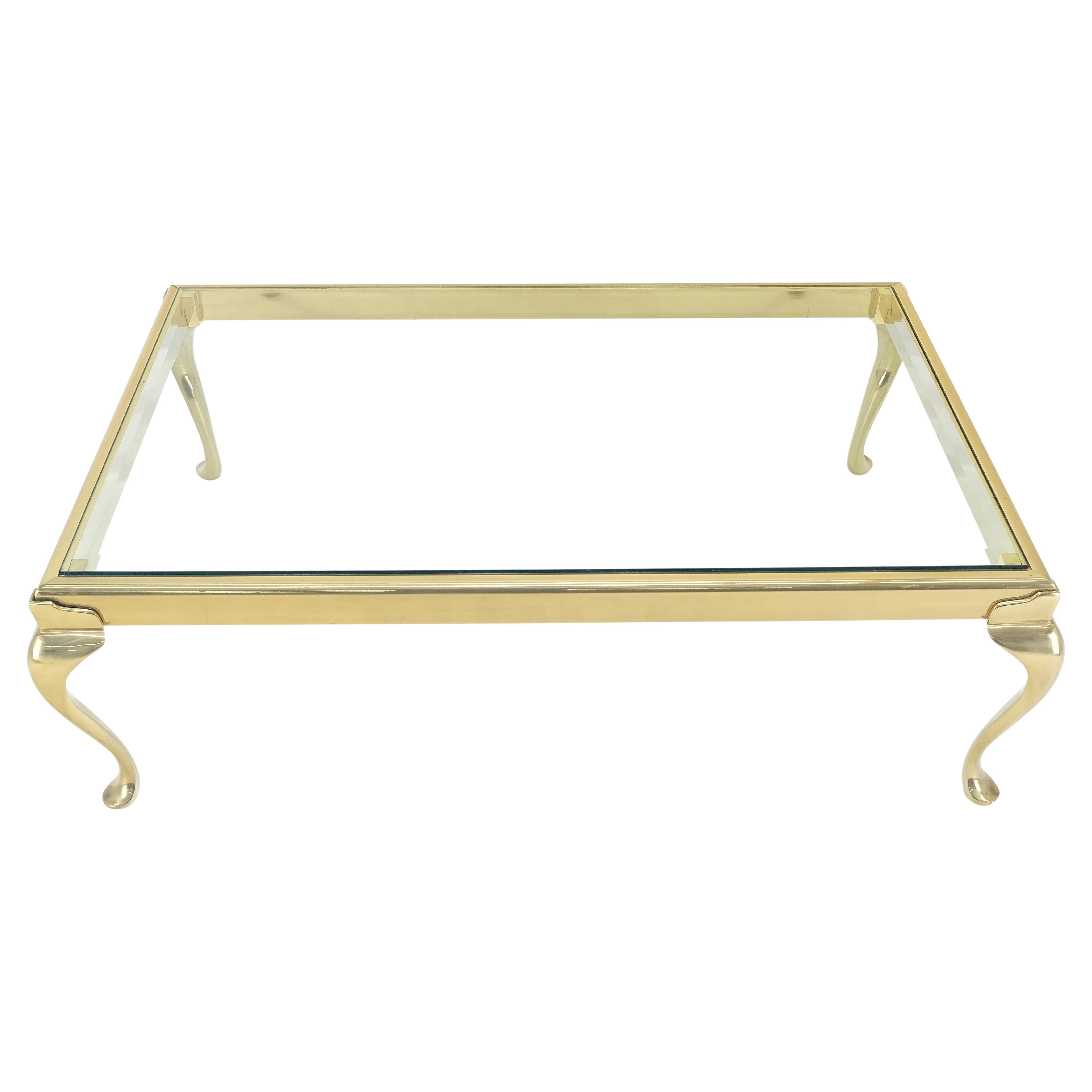 Mid-Century Modern Table basse rectangulaire en laiton massif biseauté 30x48 Queen Ann MINT ! en vente