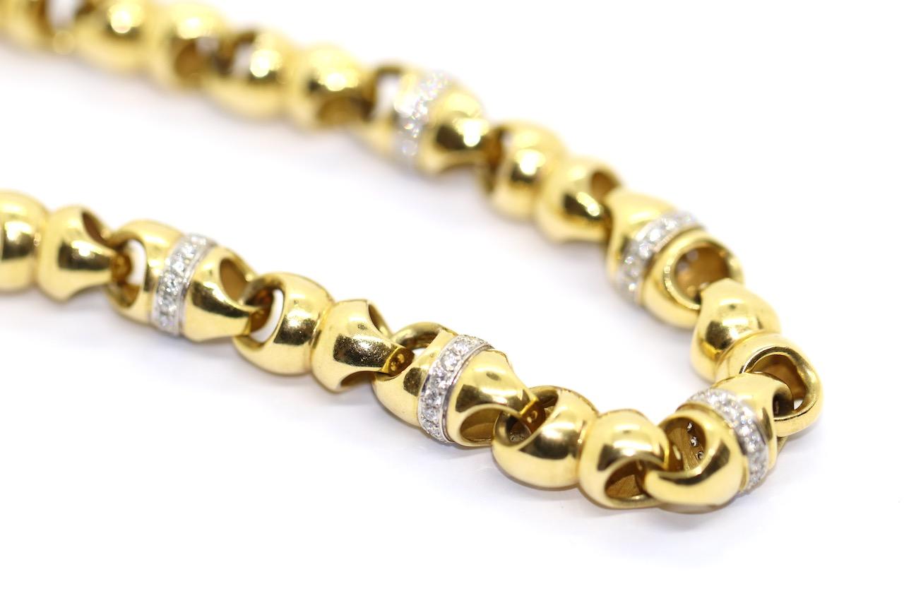 Schwere, massive Gliederhalskette aus 18 Karat Gold mit Diamanten im Zustand „Hervorragend“ im Angebot in Berlin, DE