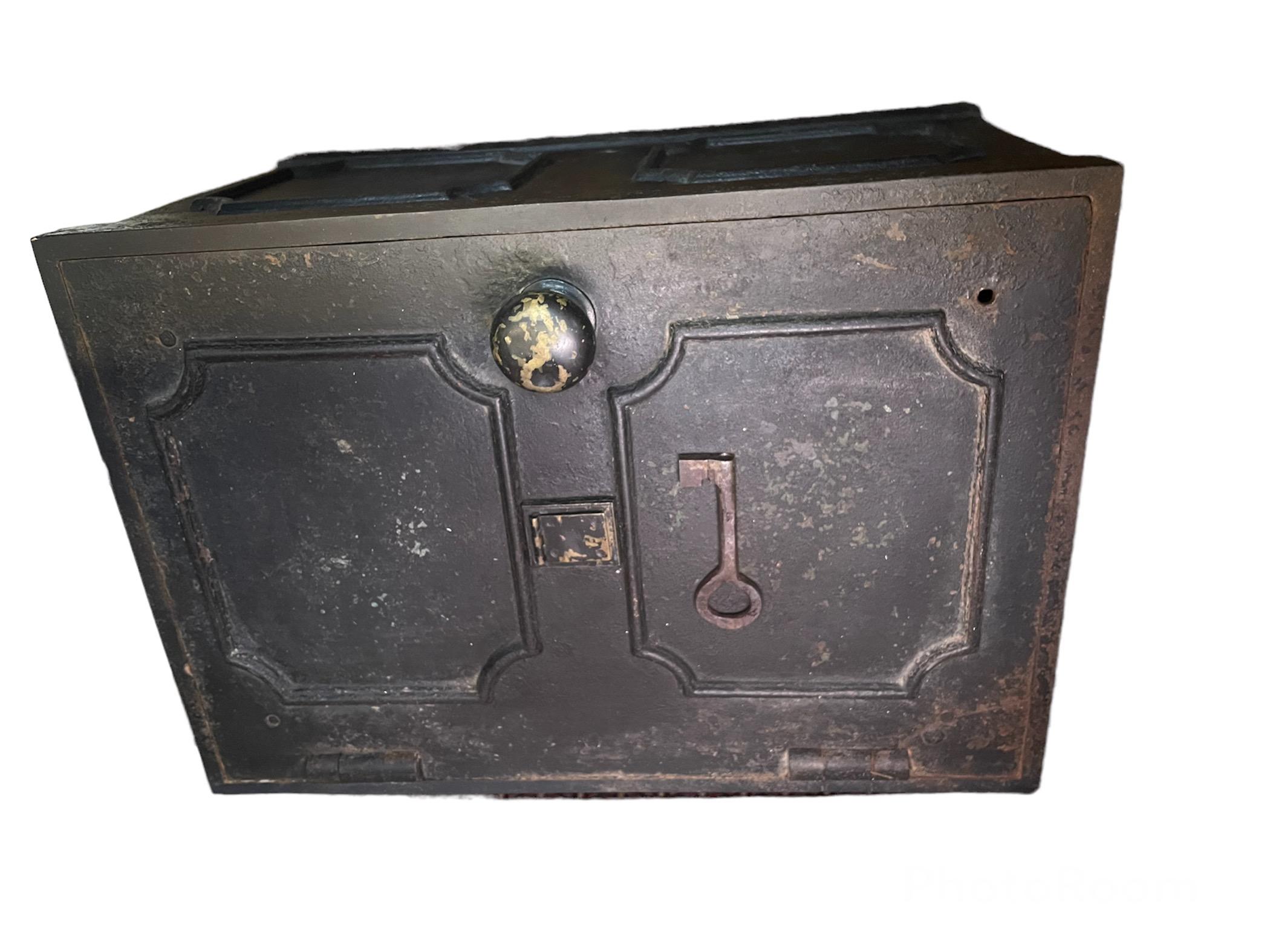 English Heavy Storage/Safe Rectangular Iron Box
