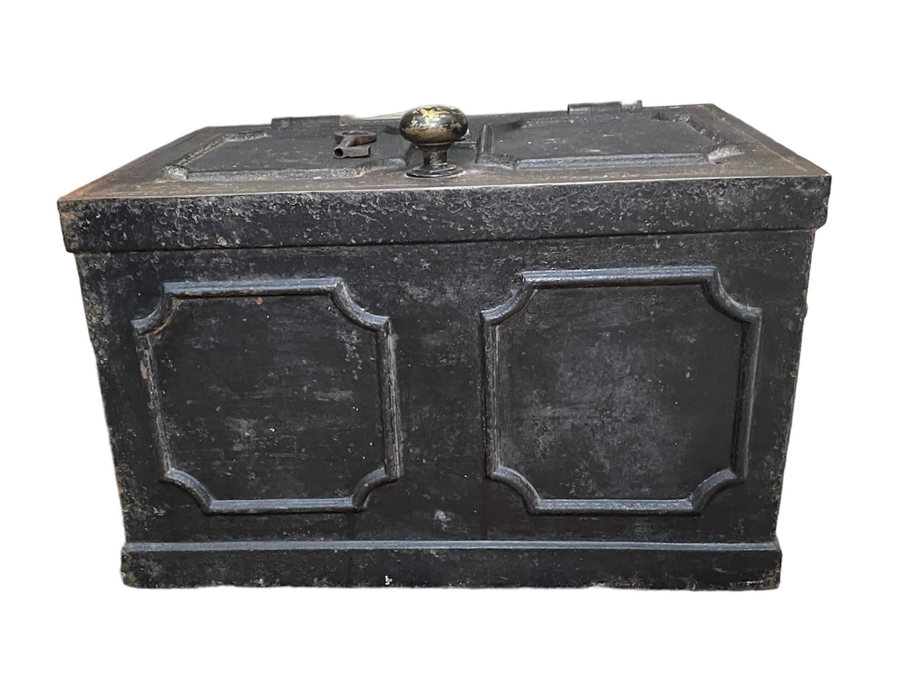 Cast Heavy Storage/Safe Rectangular Iron Box