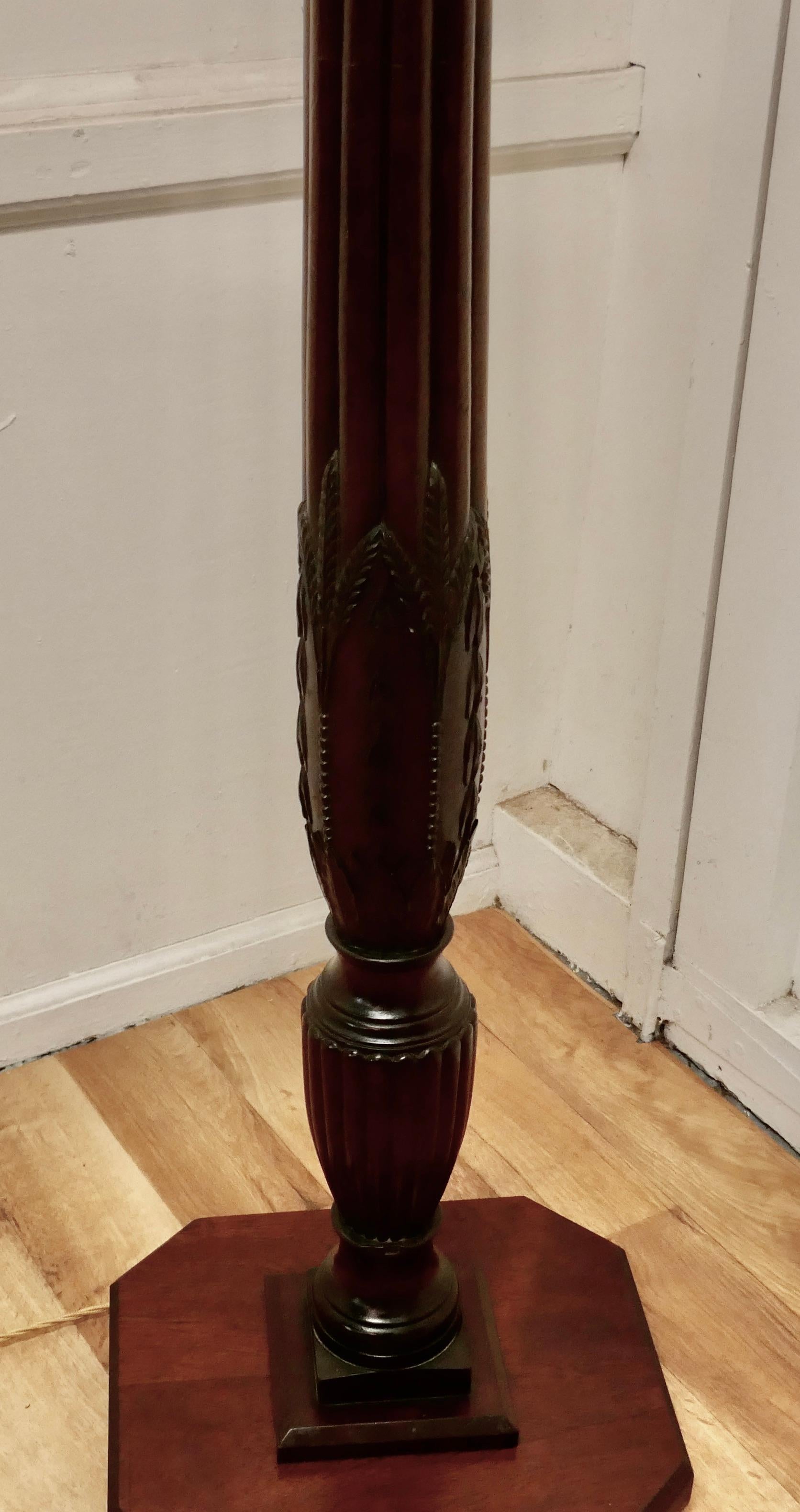Heavy Turned Mahogany Floor Standing or Standard Lamp For Sale 1