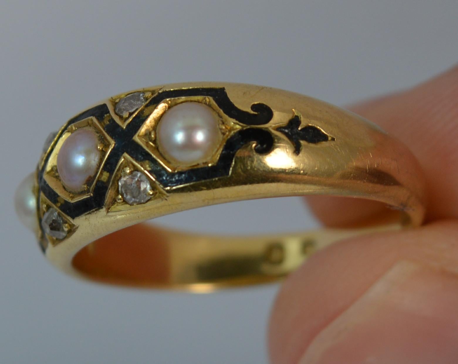 Heavy Victorian 18 Carat Gold Enamel Pearl Diamond Stack Mourning Ring 2