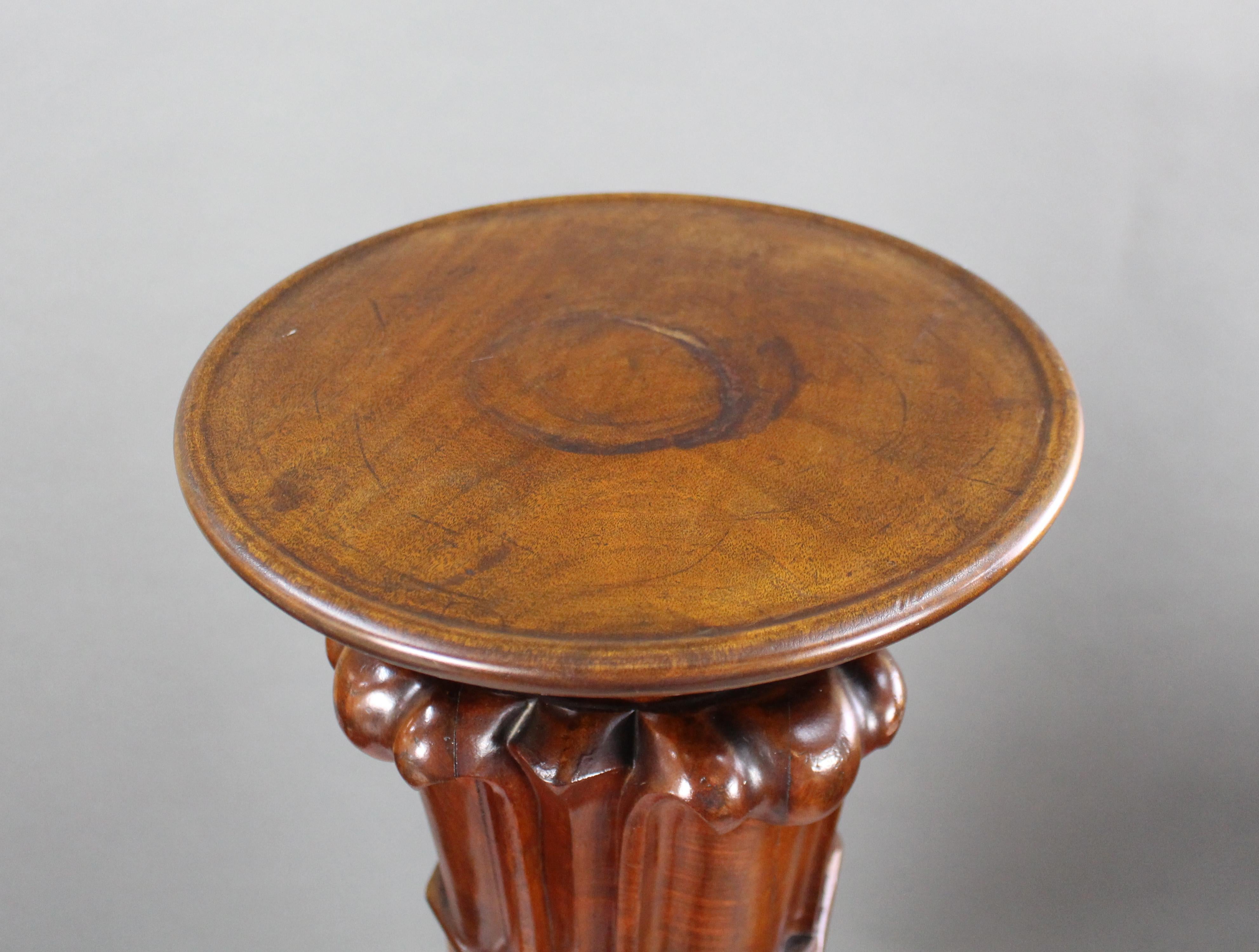 Heavy Victorian Carved Mahogany Pedestal In Good Condition In Worcester, Worcestershire