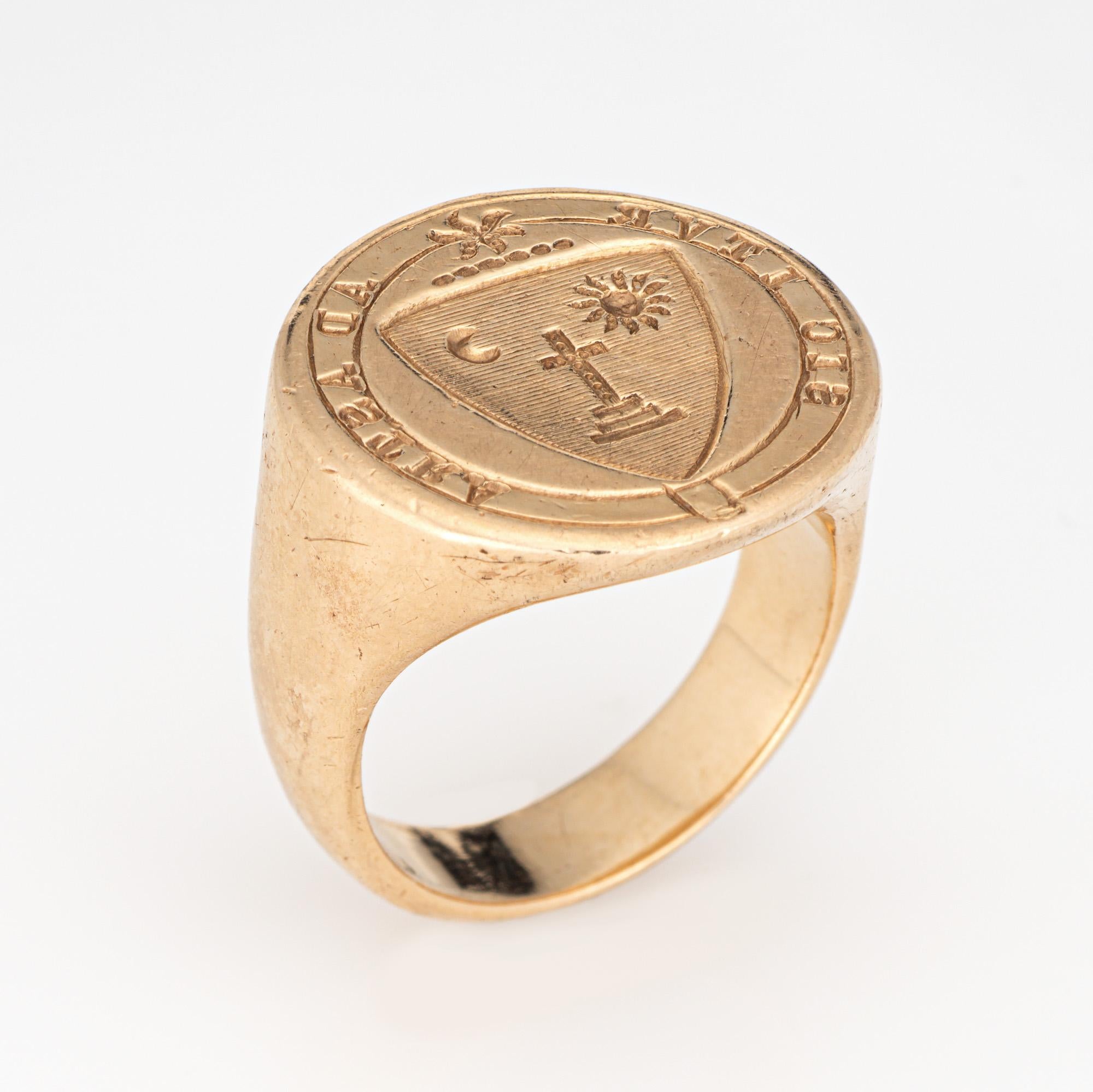 Anello con sigillo vintage 