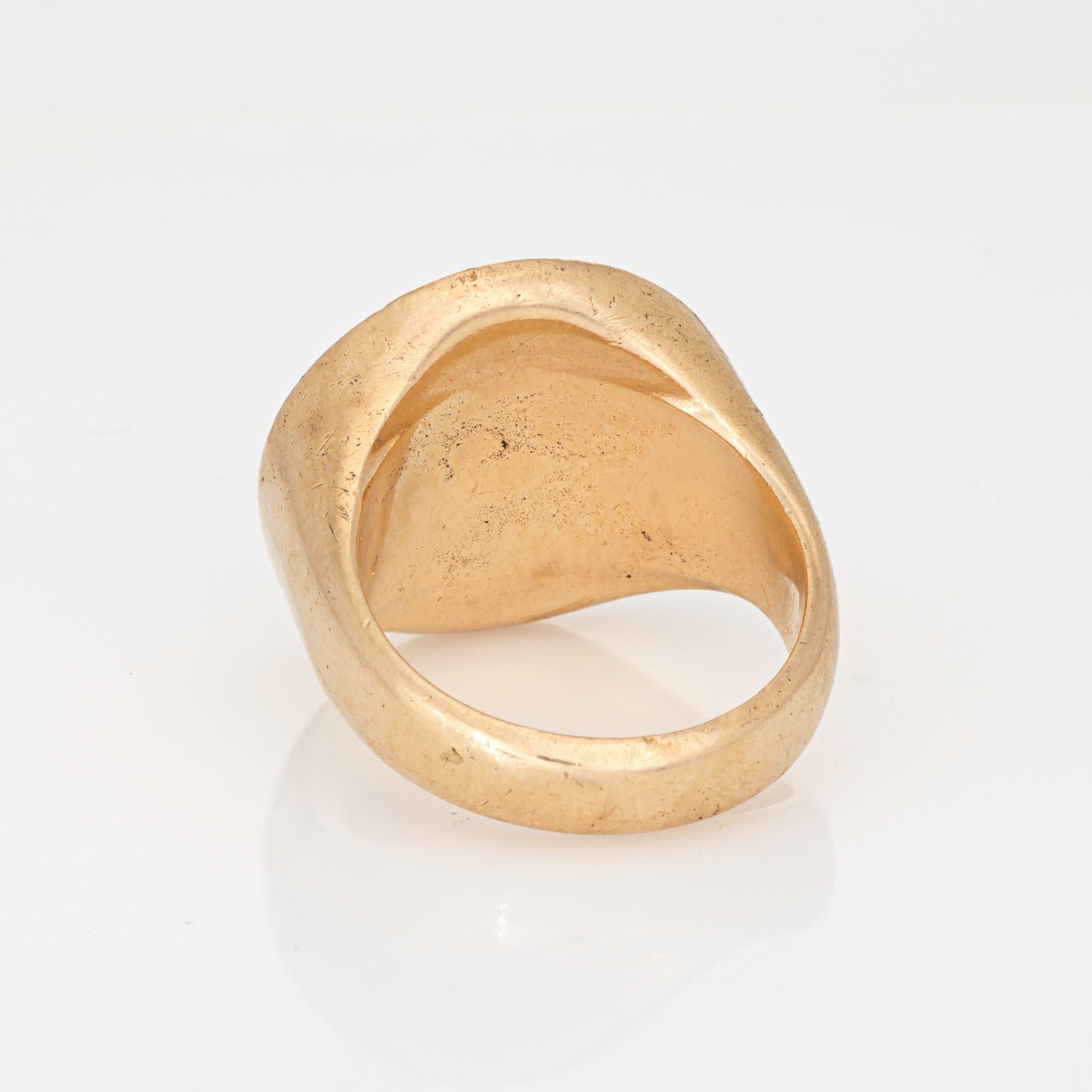 Uomo Anello con sigillo d'epoca Reach For The Stars in oro giallo 14k da uomo 11 in vendita