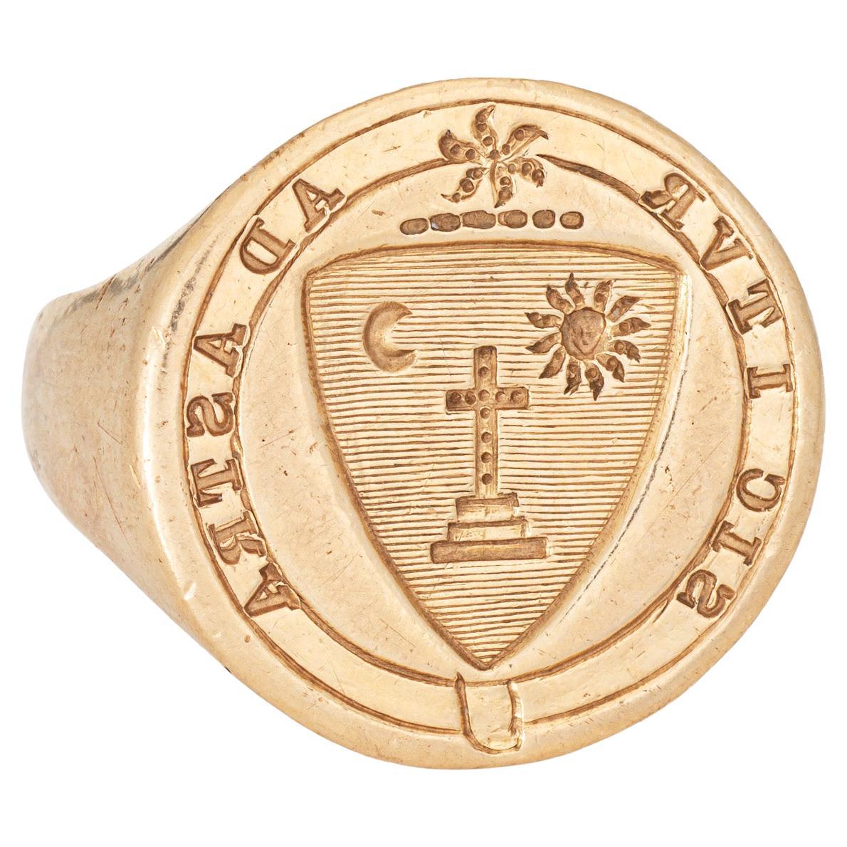 Anello con sigillo d'epoca Reach For The Stars in oro giallo 14k da uomo 11 in vendita