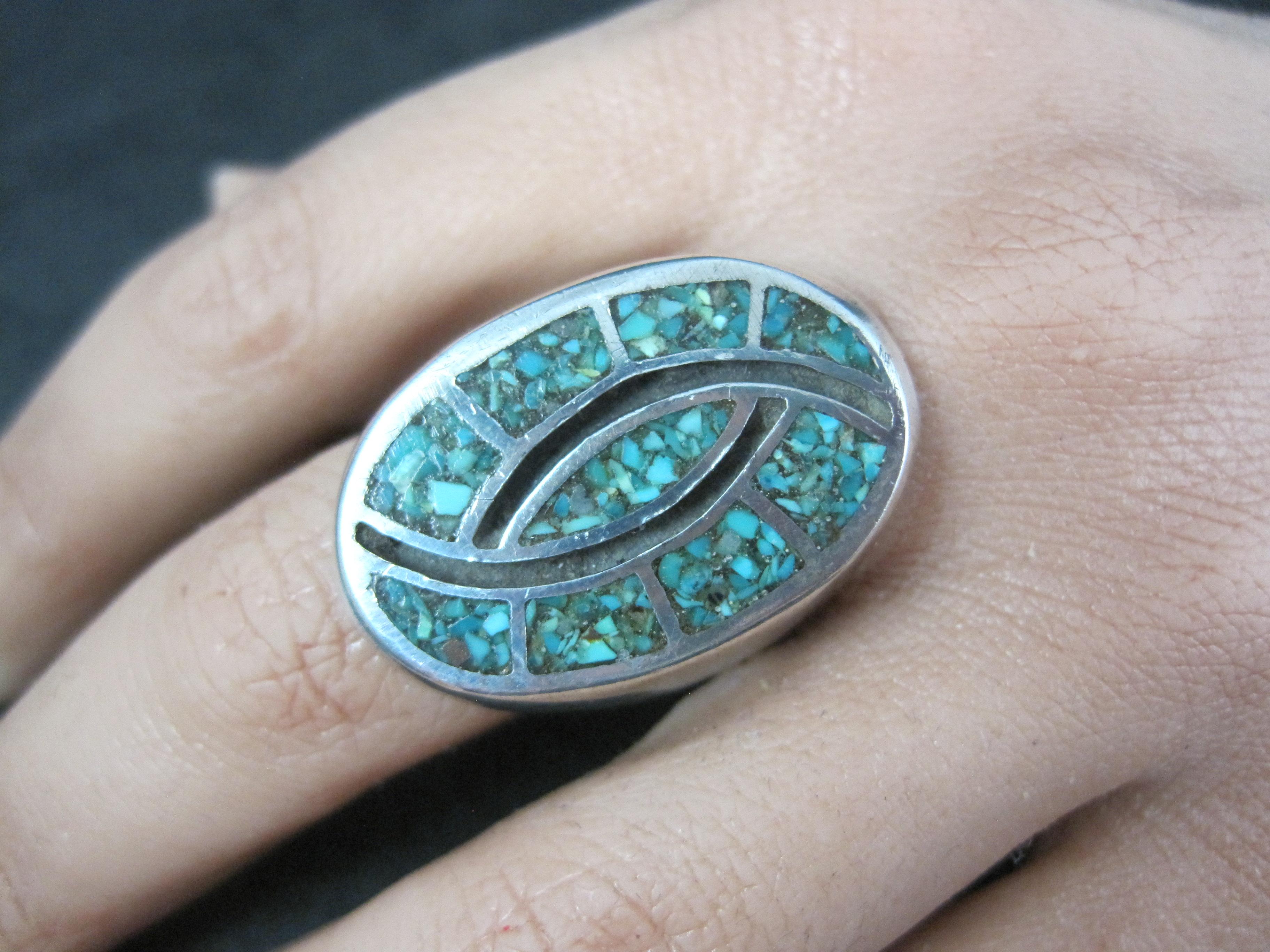 Anello pesante d'epoca con intarsio di trucioli di turchese del sud-ovest, misura 9,5 in vendita 10