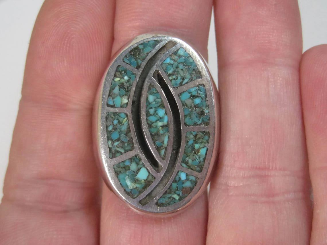 Women's or Men's Heavy Vintage Southwestern Turquoise Chip Inlay Ring Size 9.5 For Sale