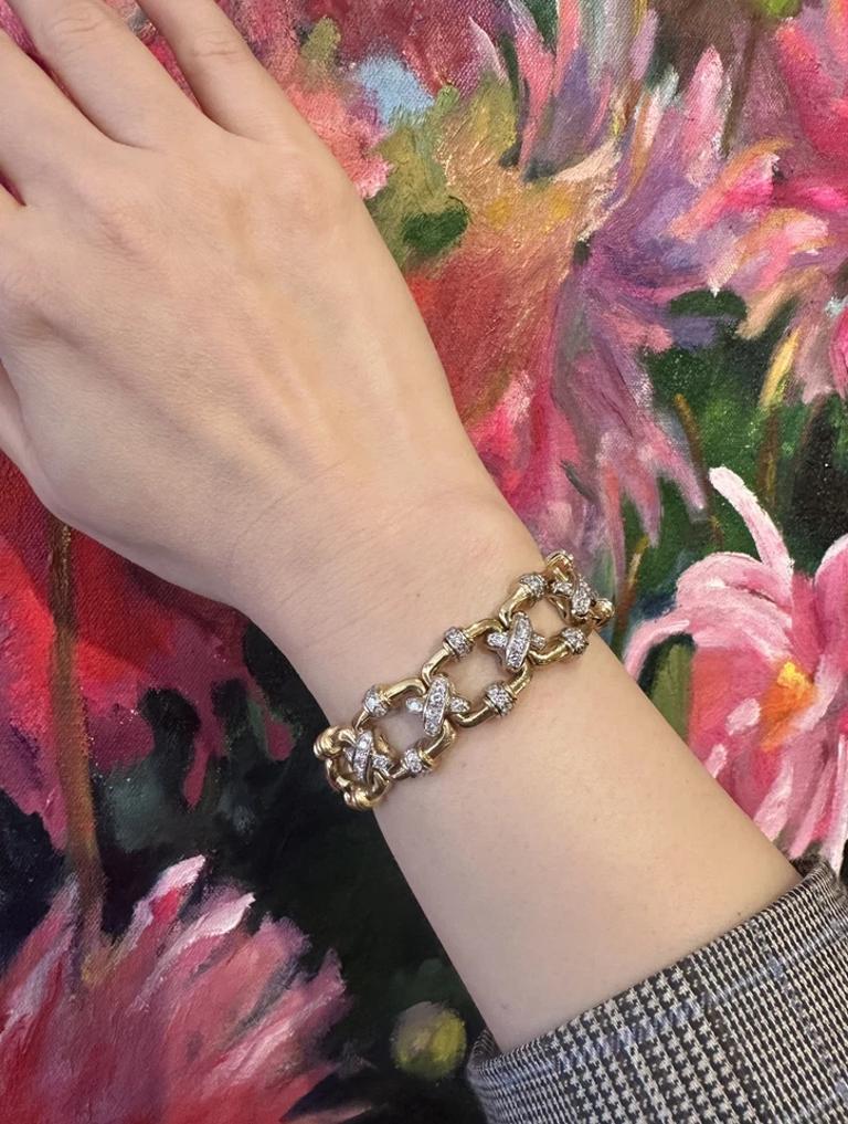 Heavy Vintage X Bracelet with Diamond Links in 18k Yellow Gold For Sale 4