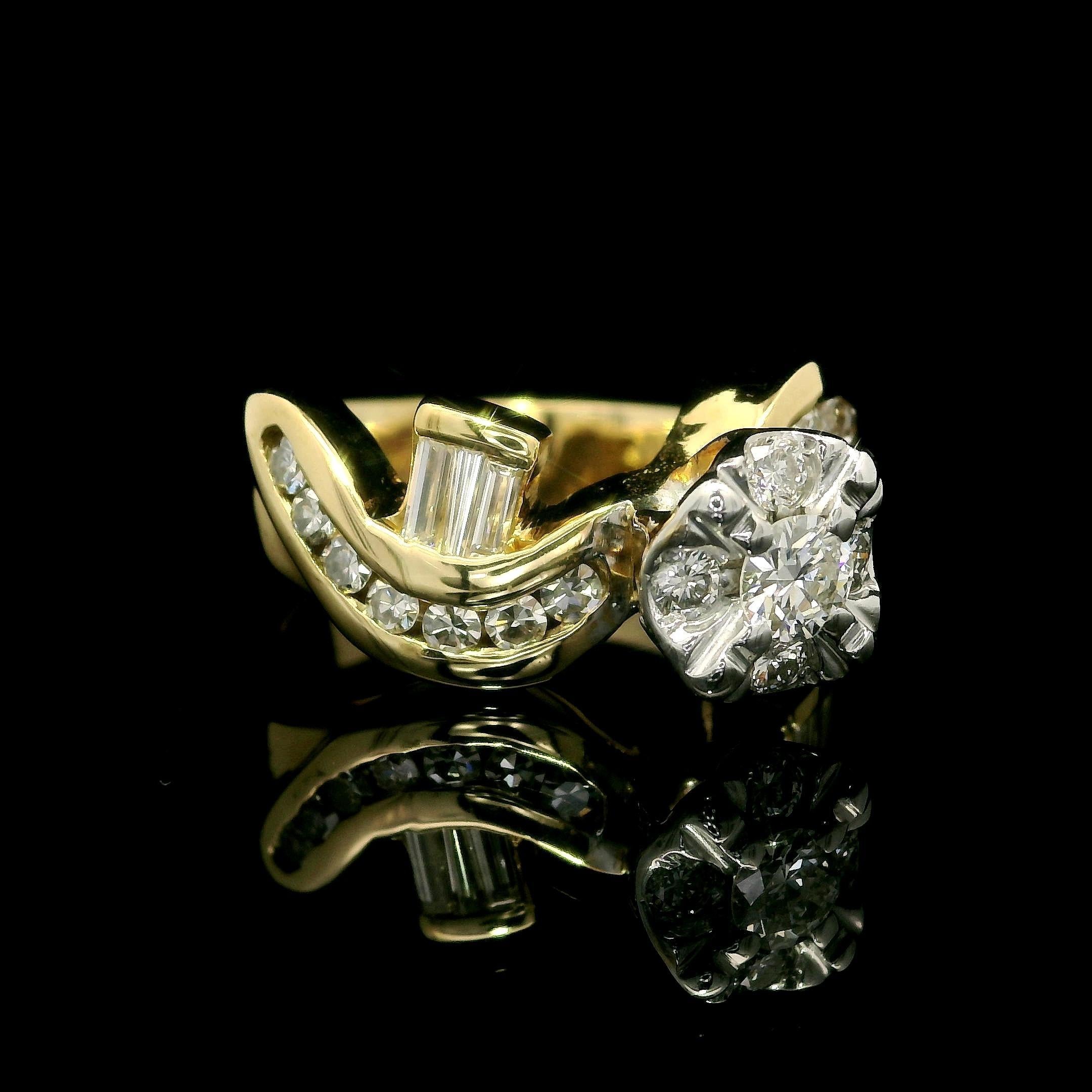 Schwerer, gut verarbeiteter zweifarbiger Goldring mit 1ctw Diamant in einzigartiger Illusion, Solitär-Look im Zustand „Hervorragend“ im Angebot in Montclair, NJ