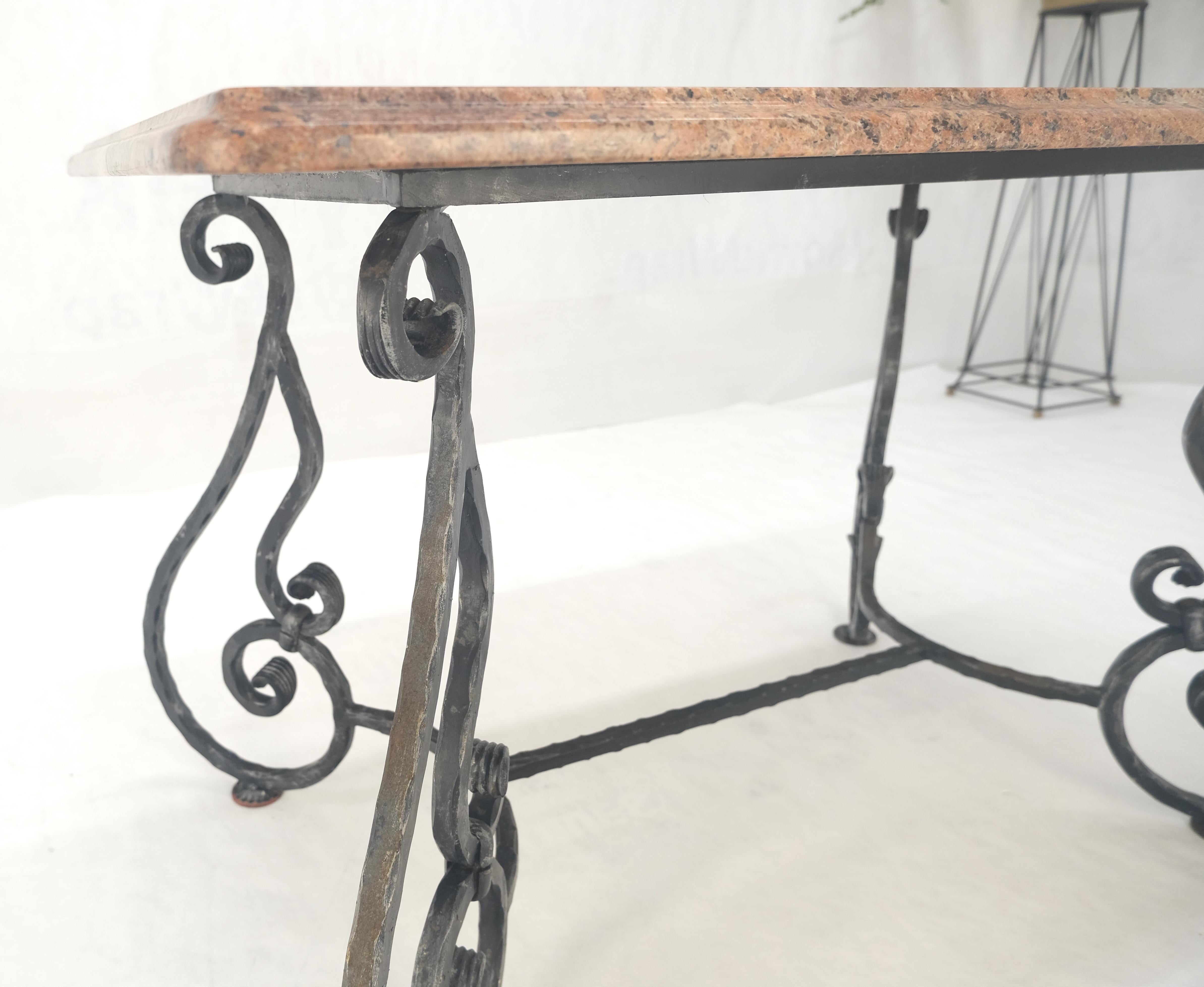 Table de salle à manger d'extérieur en fer forgé 46x30