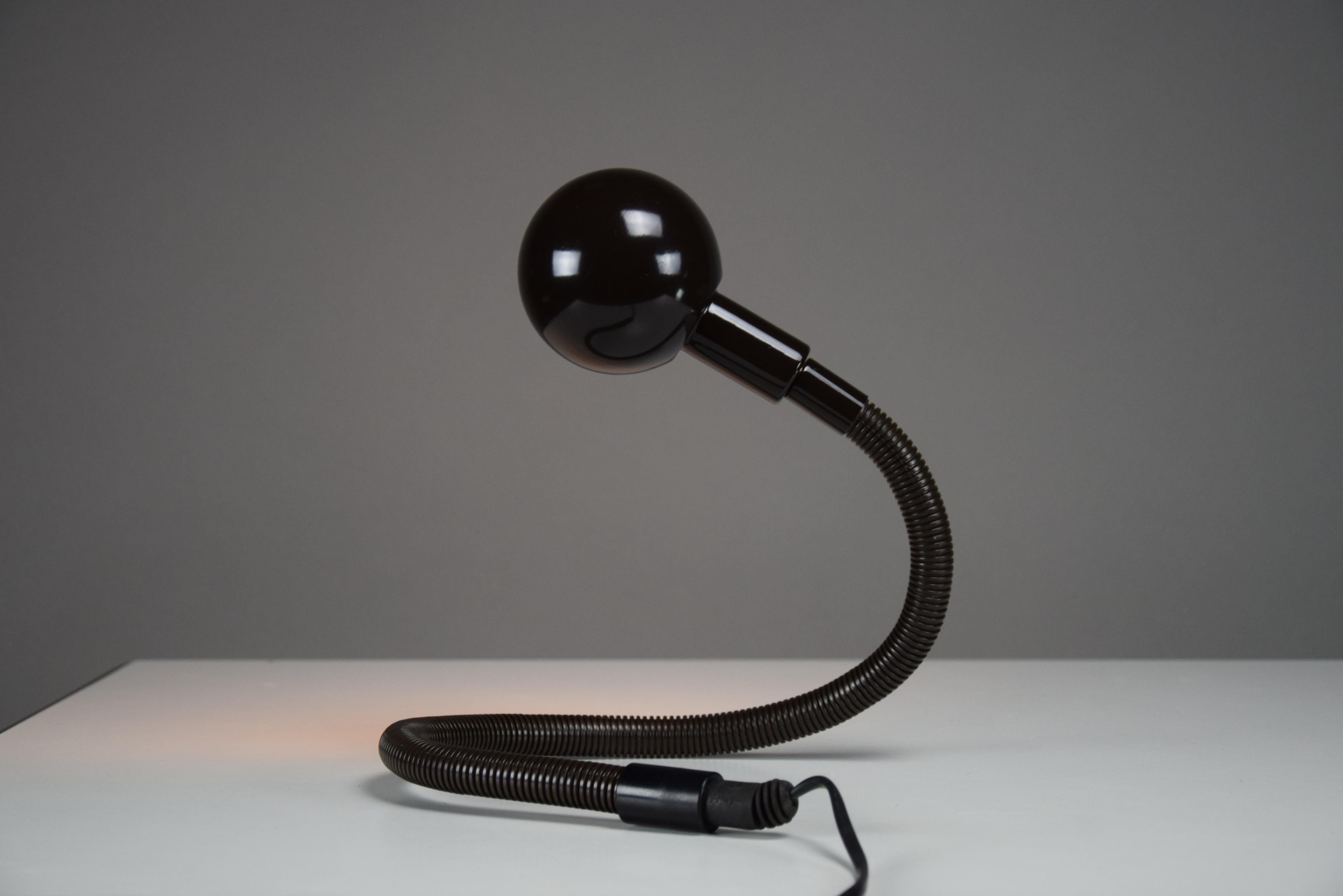 Japanese Hebi Flexible Dark Brown Table Lamp by Isao Hosoe for Valenti Italy For Sale
