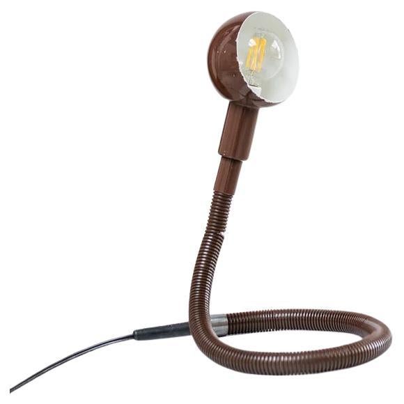 Lampe de table 

Hebi

 par Isao Hosoe, Italie, années 1960