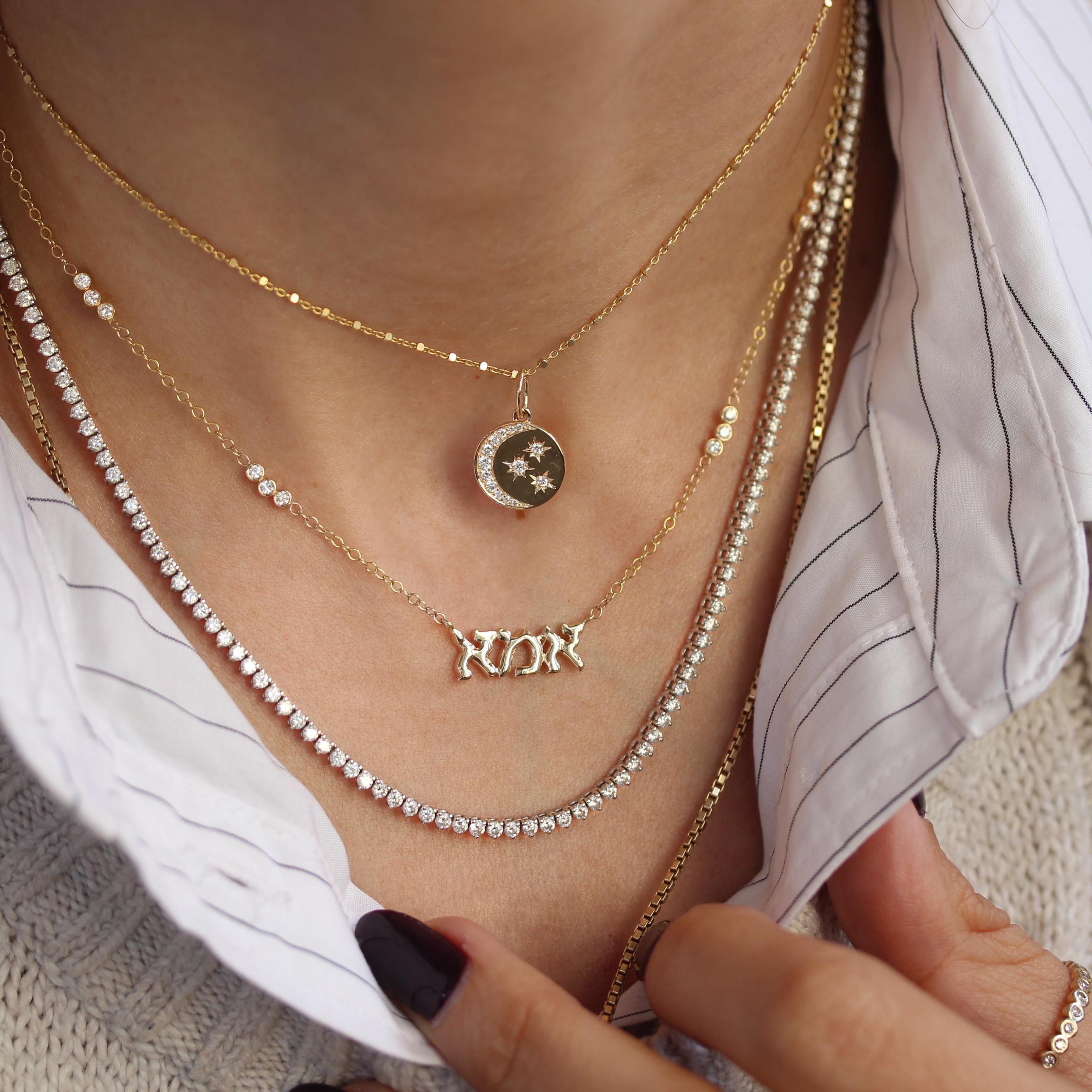 Hebrew Letters אמא Mom Necklace Diamonds On Chain Judaica Necklace In New Condition For Sale In Hertsliya, IL