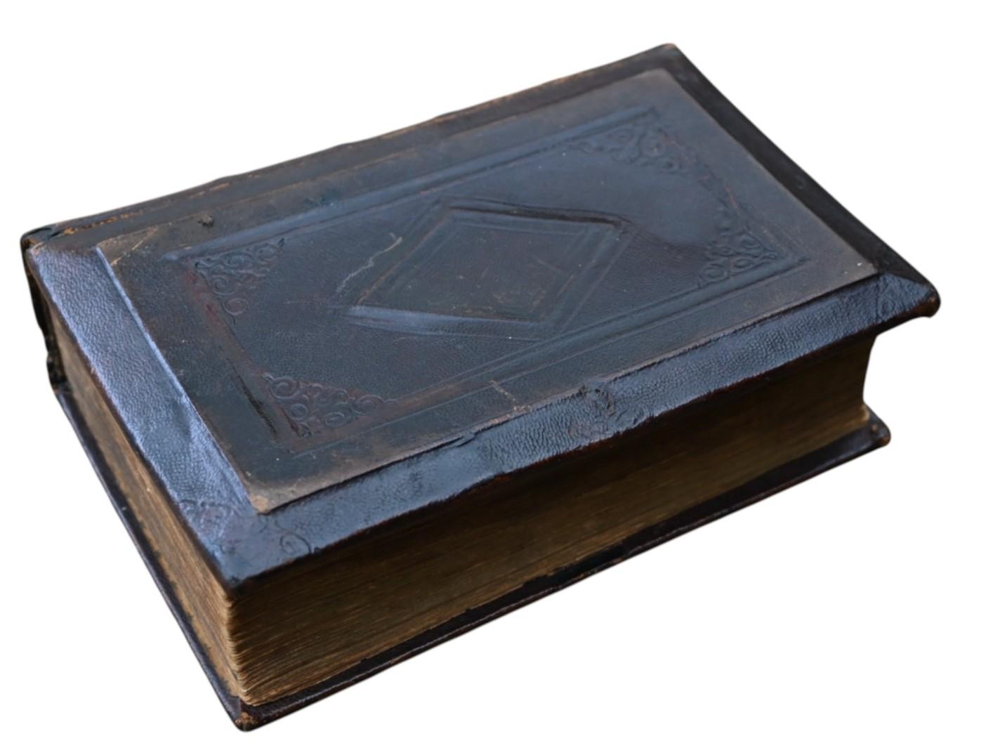 Libro di preghiere ebraico-yiddish per donne - 