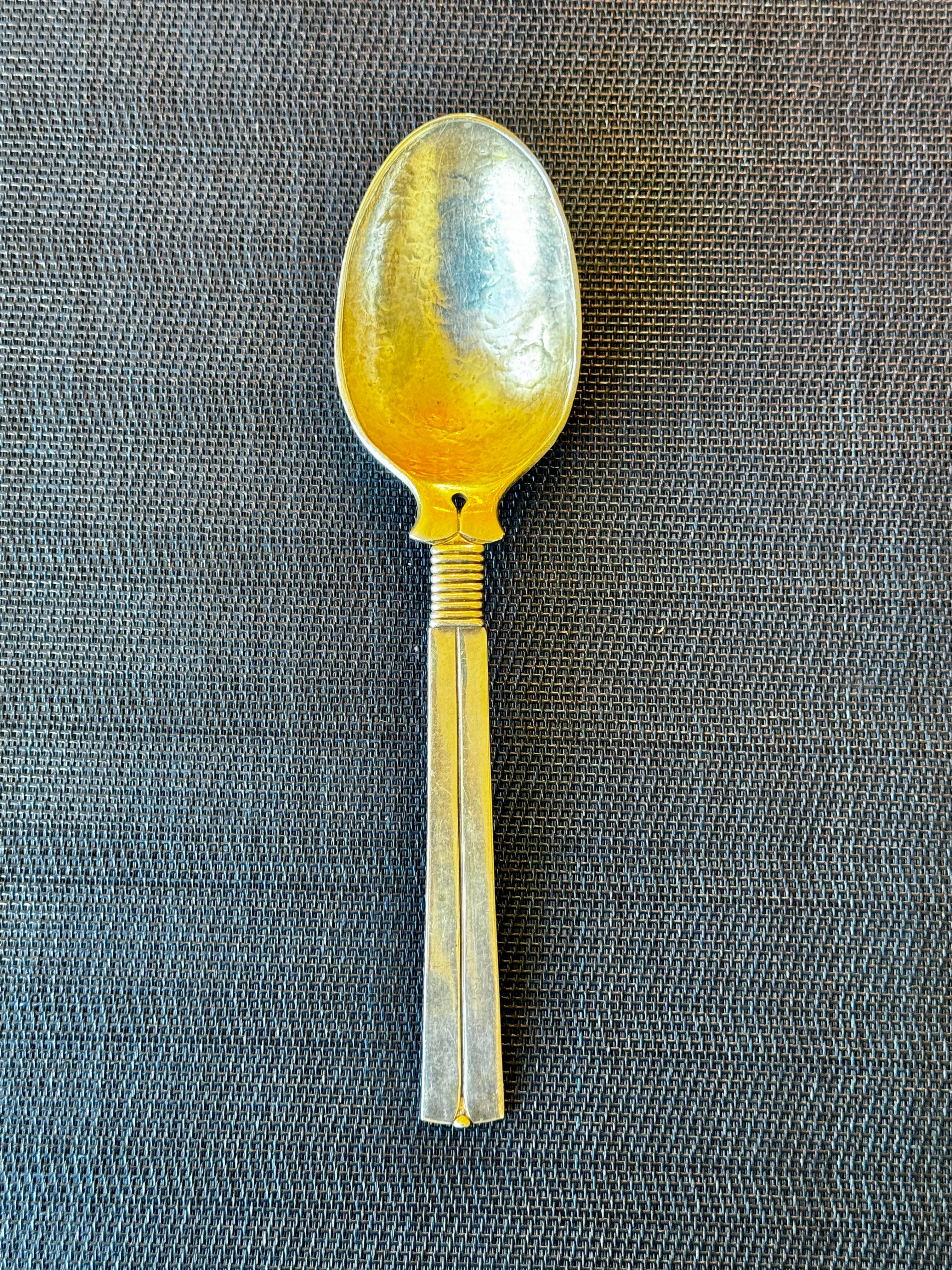 Hector Aguilar Sterling Silver Mexican Serving Spoon  9.25" x 2.25" For Sale