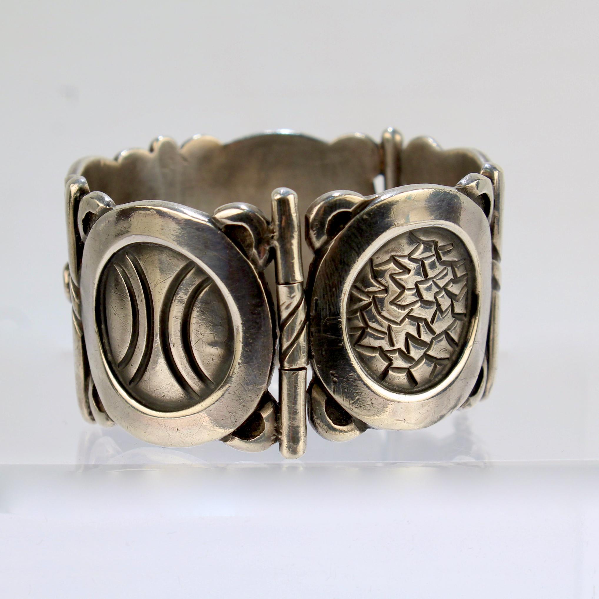 Women's or Men's Hector Aguilar Vintage Mexican Sterling Silver Cuff Bangle Bracelet