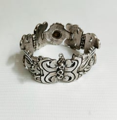 Hector Aguilar Vintage Silver Aztec design bracelet Taxco Mexico, 1950s