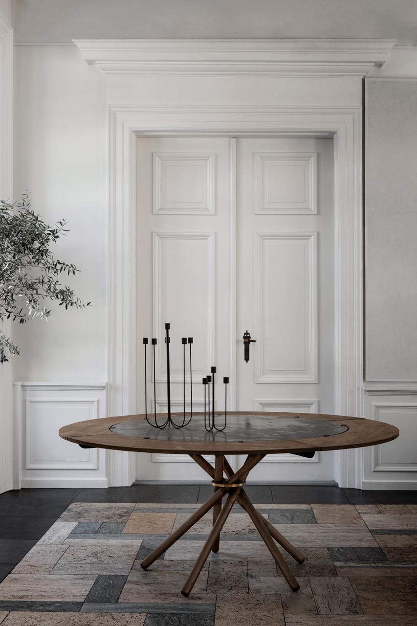 Hector Concrete Top and Dark Oak Legs Dining Table 120 by Eberhart Furniture en vente 3