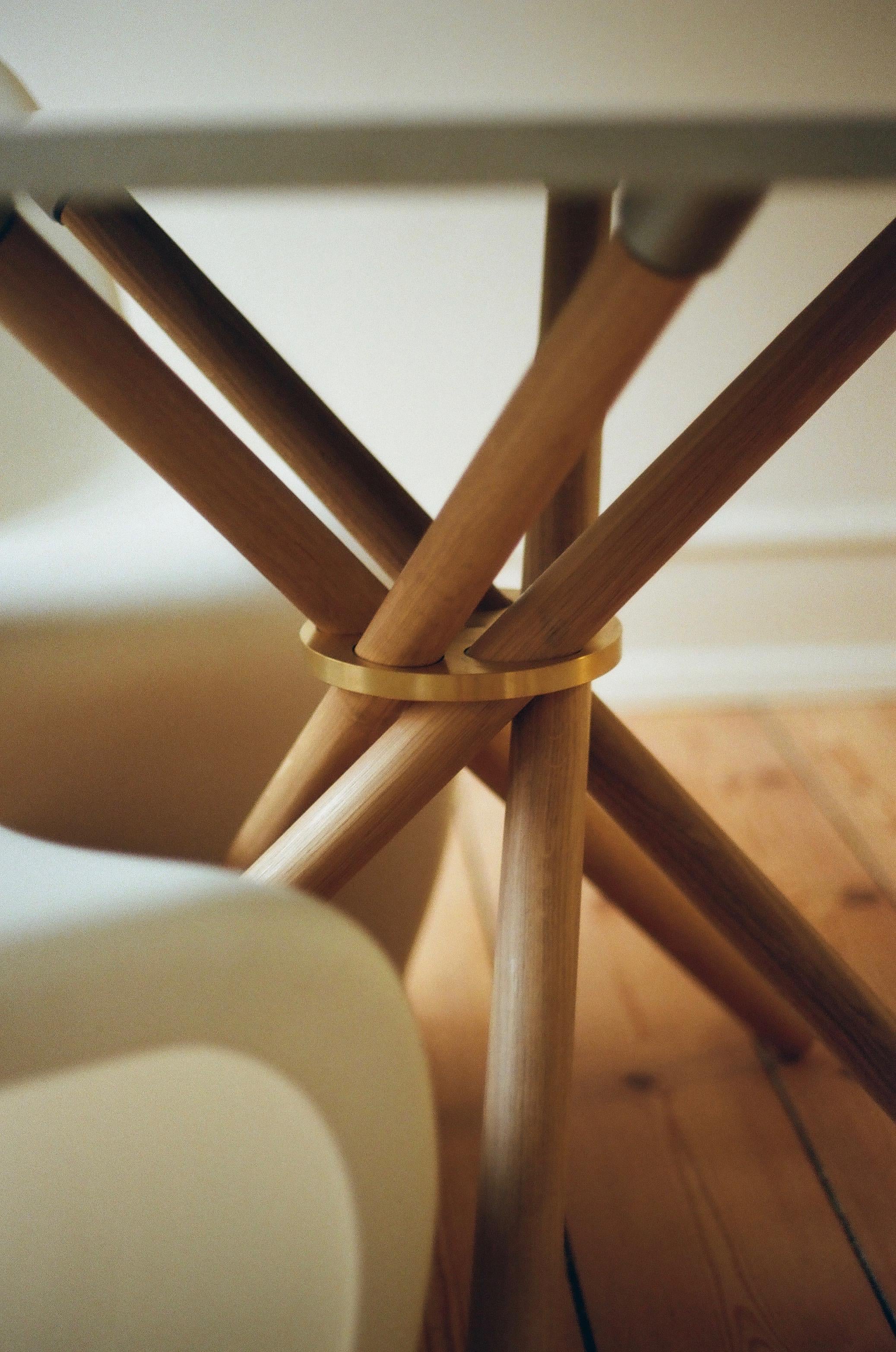 Moderne Hector Concrete Top and Light Oak Legs Dining Table 105 by Eberhart Furniture en vente