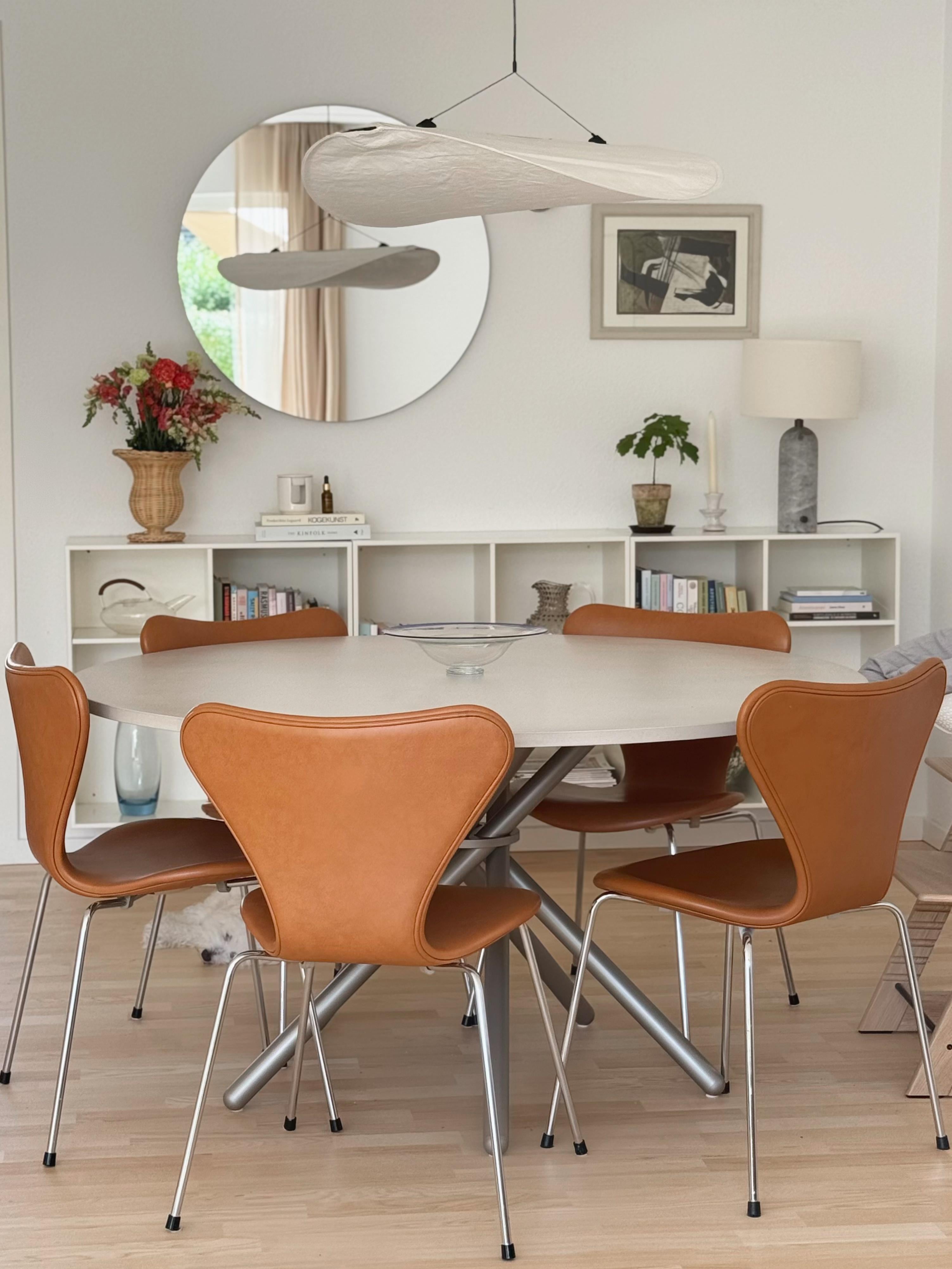 Hector Light Concrete Top and Steel Legs Dining Table 140 by Eberhart Furniture en vente 3