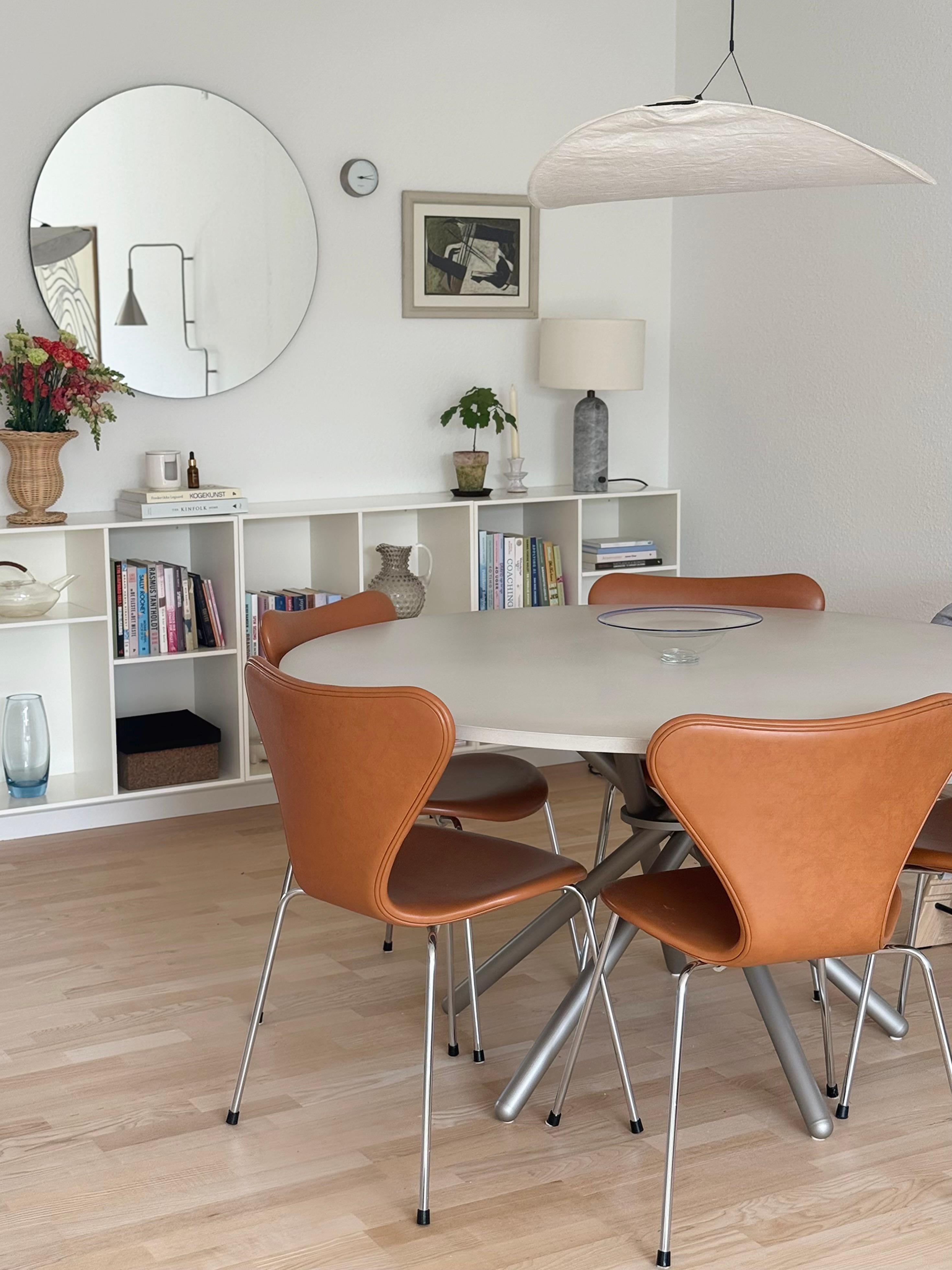 Hector Light Concrete Top and Steel Legs Dining Table 140 by Eberhart Furniture en vente 8