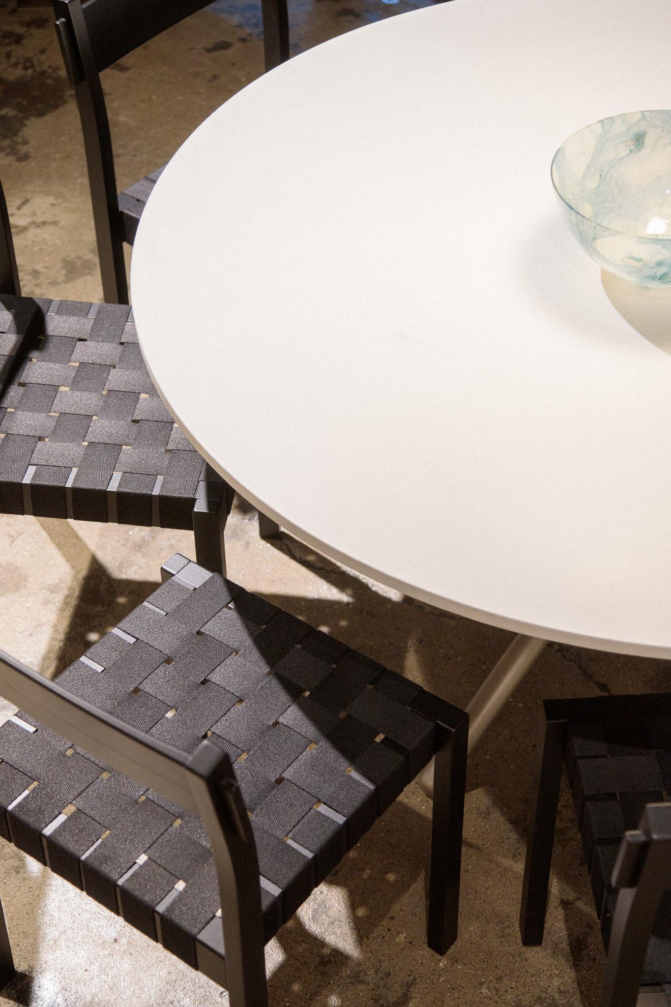 Hector Light Concrete Top and Steel Legs Dining Table 140 by Eberhart Furniture en vente 1