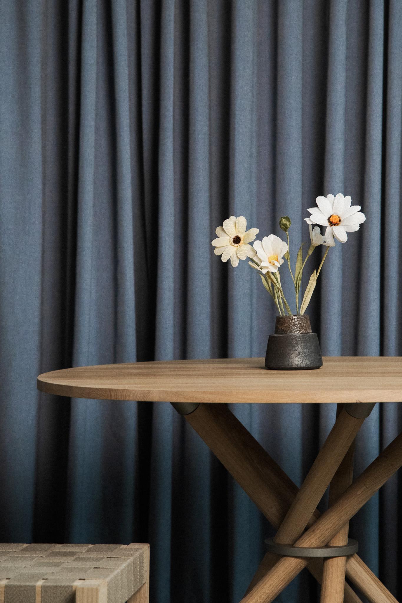 Métal Hector Light Oak Dining Table 105 by Eberhart Furniture en vente