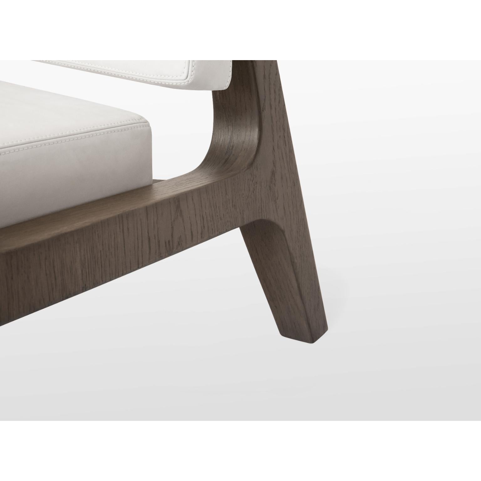 Postmoderne Chaise longue Hector en chêne teinté brun moyen et cuir nubuck par OZA Design en vente