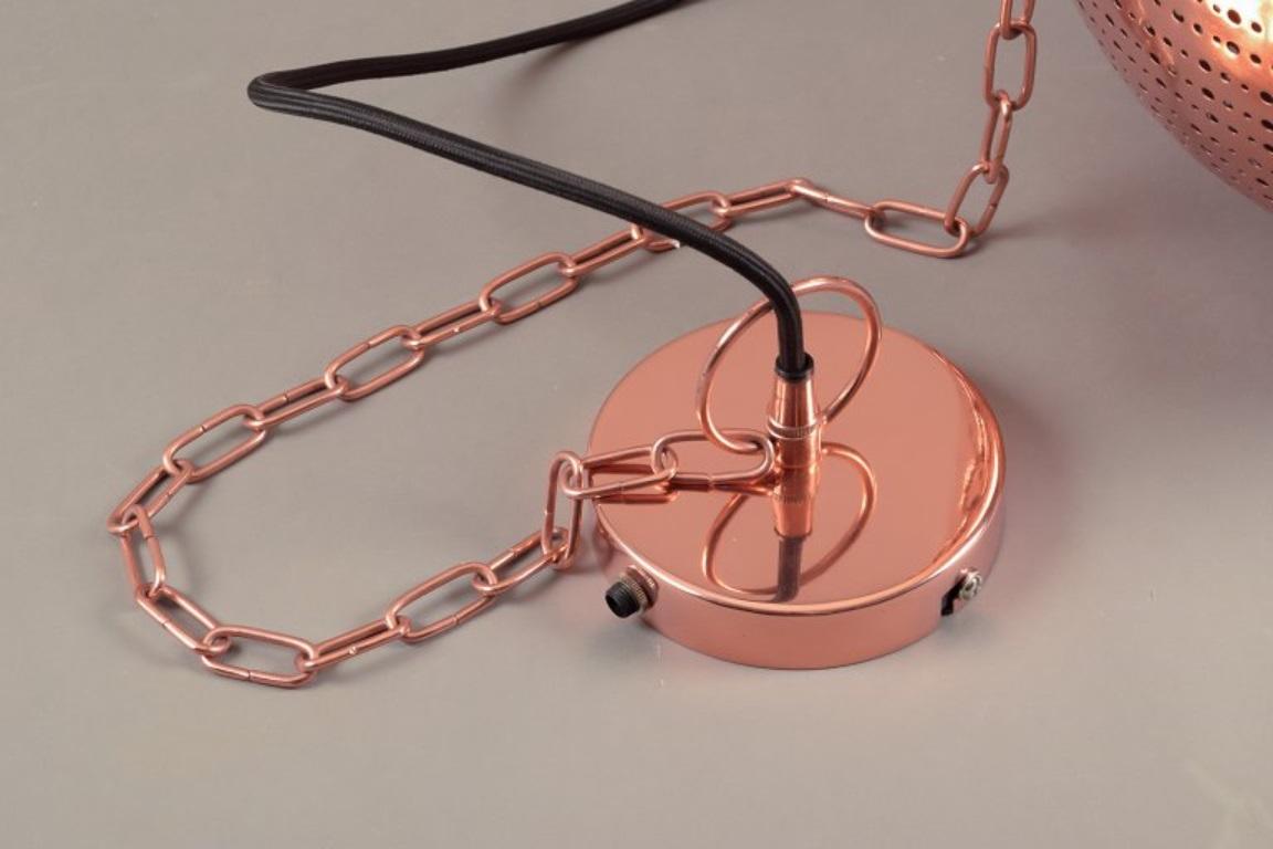 Metallo Hedemann, Danimarca. Grande pendente da soffitto 