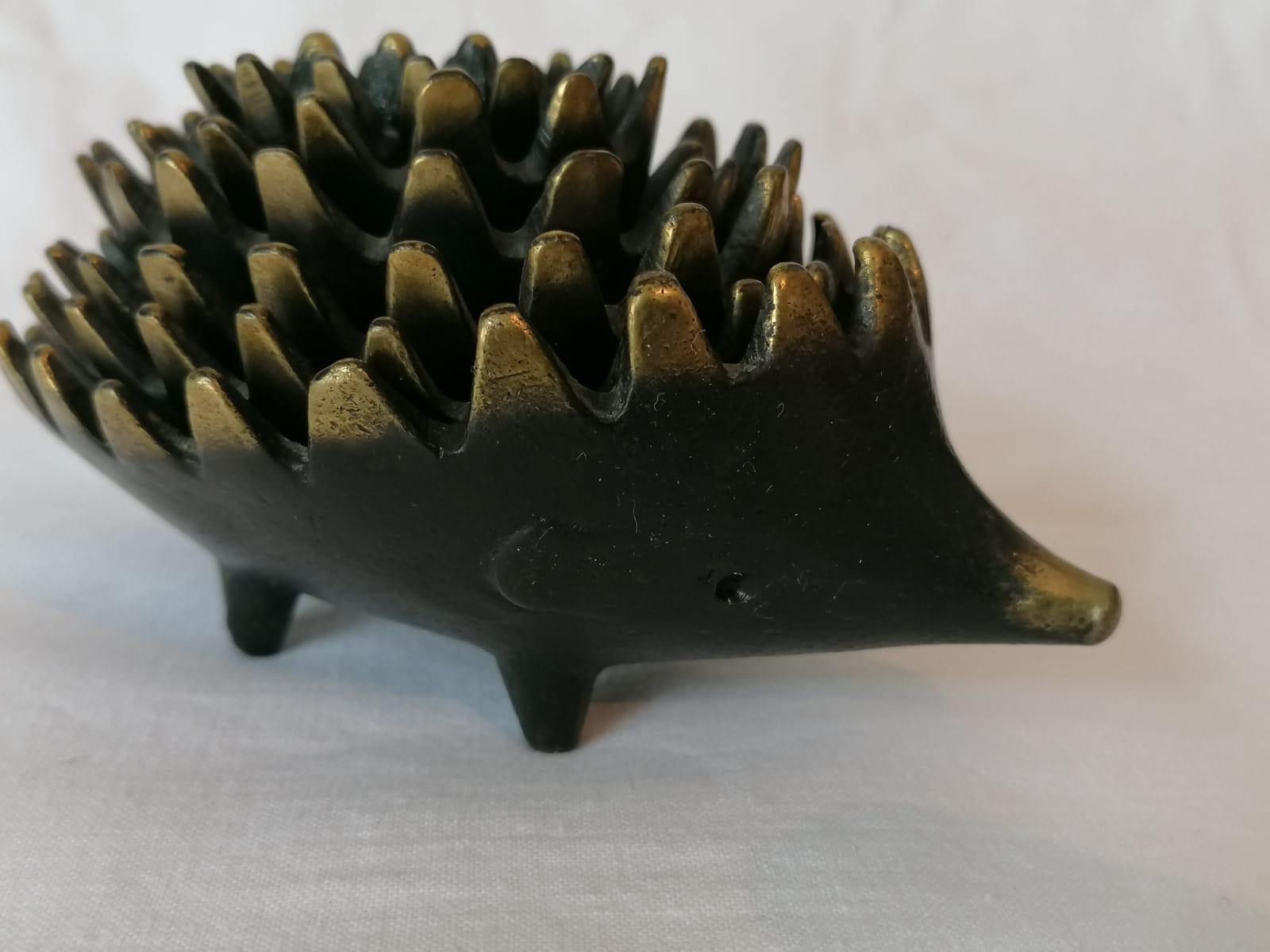 Hedgehog Ashtray Sculpture by Walter Bosse for Hertha Baller 1