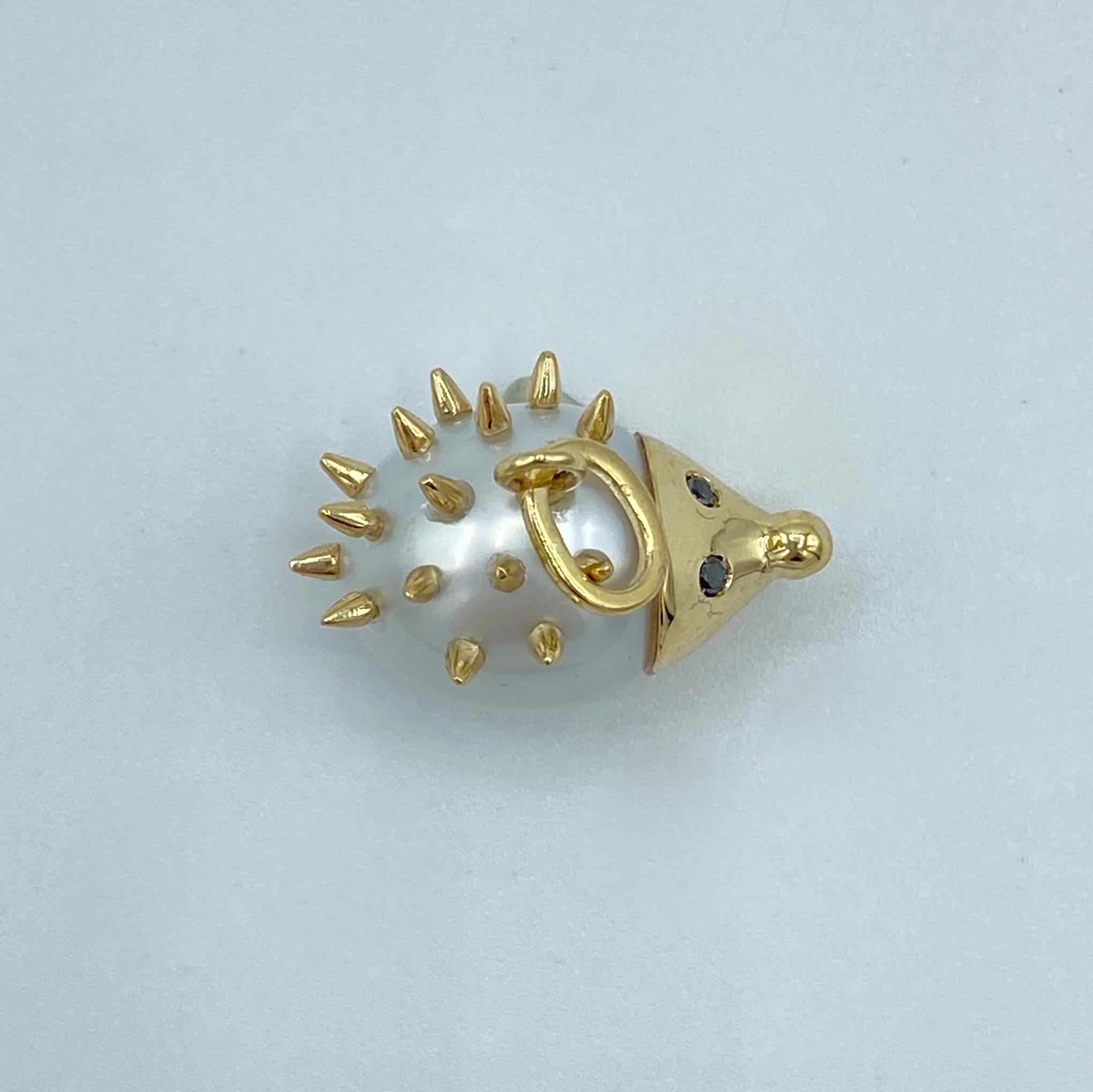 Hedgehog Black Diamond Australian Pearl 18 Karat Gold Pendant/Necklace 1