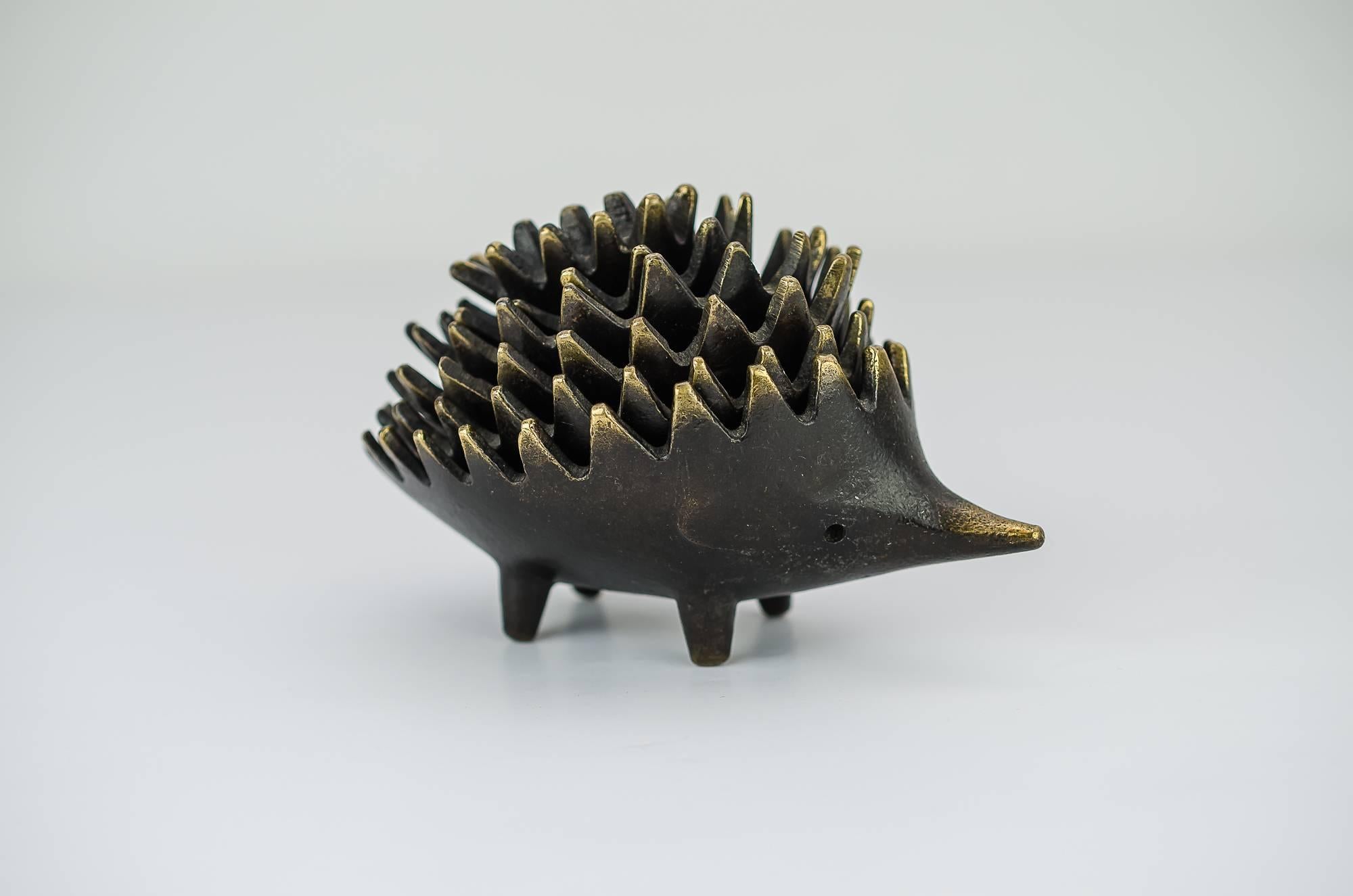 Hedgehog by Walter Bosse for Hertha Baller
Original condition.