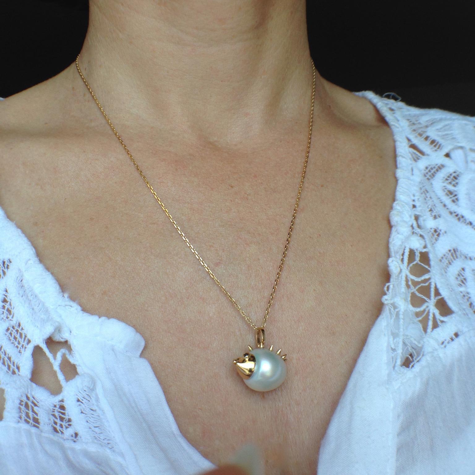 Hedgehog Diamond Australian Pearl 18K Gold Pendant/Necklace 6