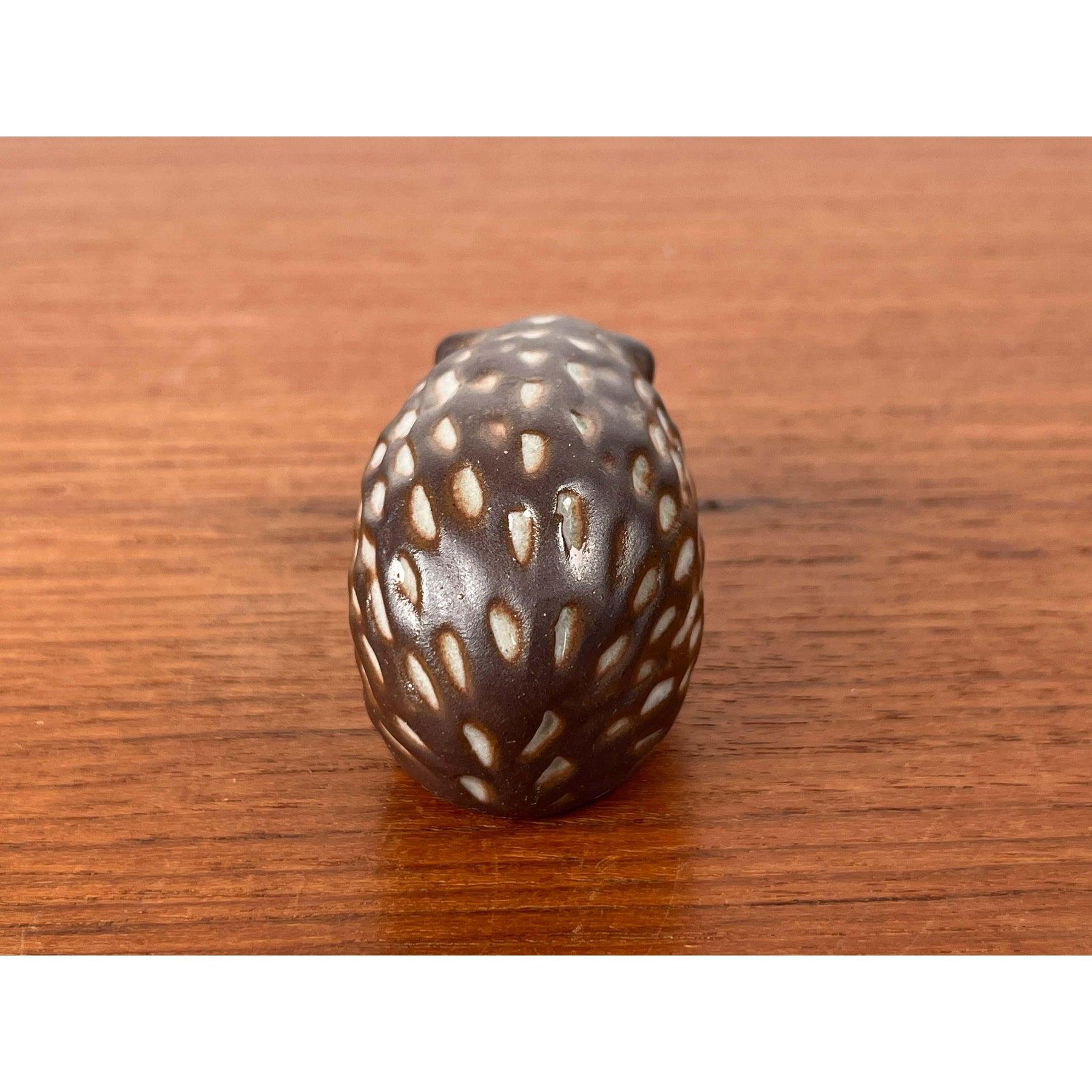 Figurine hérisson par Marianne Starck pour Michael Keramik, Bornholm, 1960s Bon état - En vente à Hamburg, DE