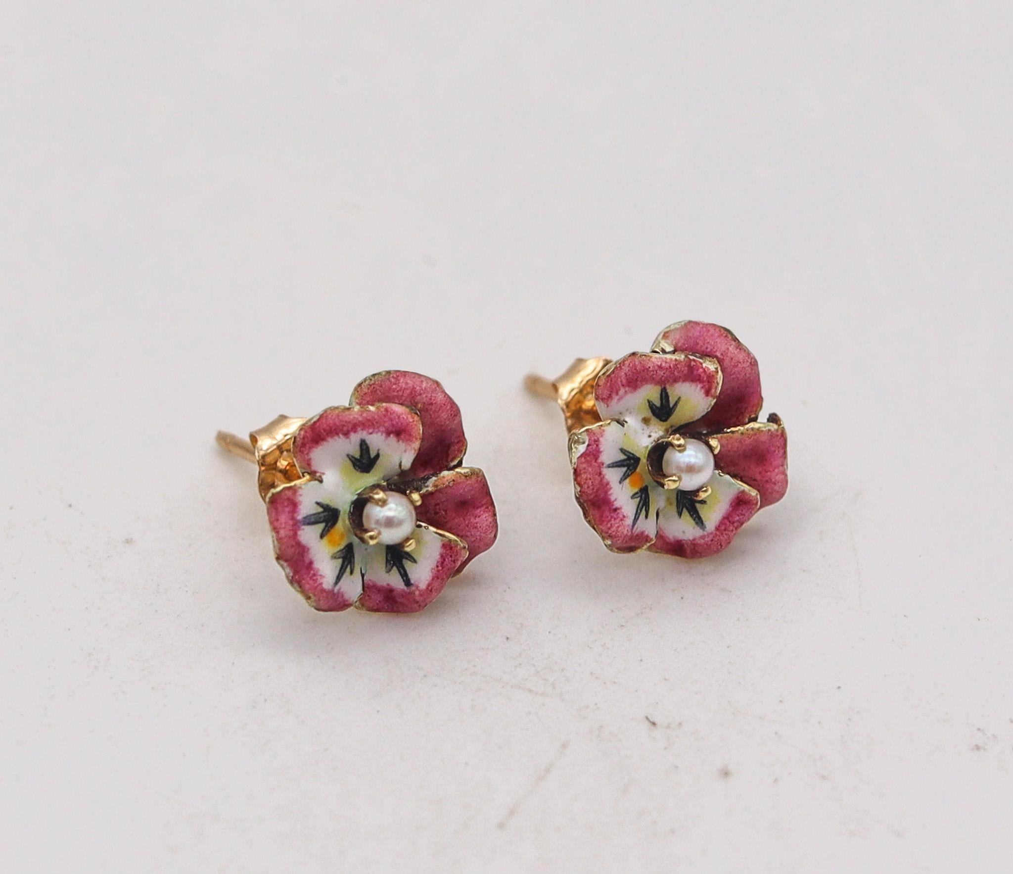 Art nouveau Pansy flower earrings designed by A.J. Hedge & Co.

Beautiful colorful pair of earrings, created in America during the Edwardian and the Art Nouveau periods, back in the 1905. These unique earrings has been carefully crafted by A.J.