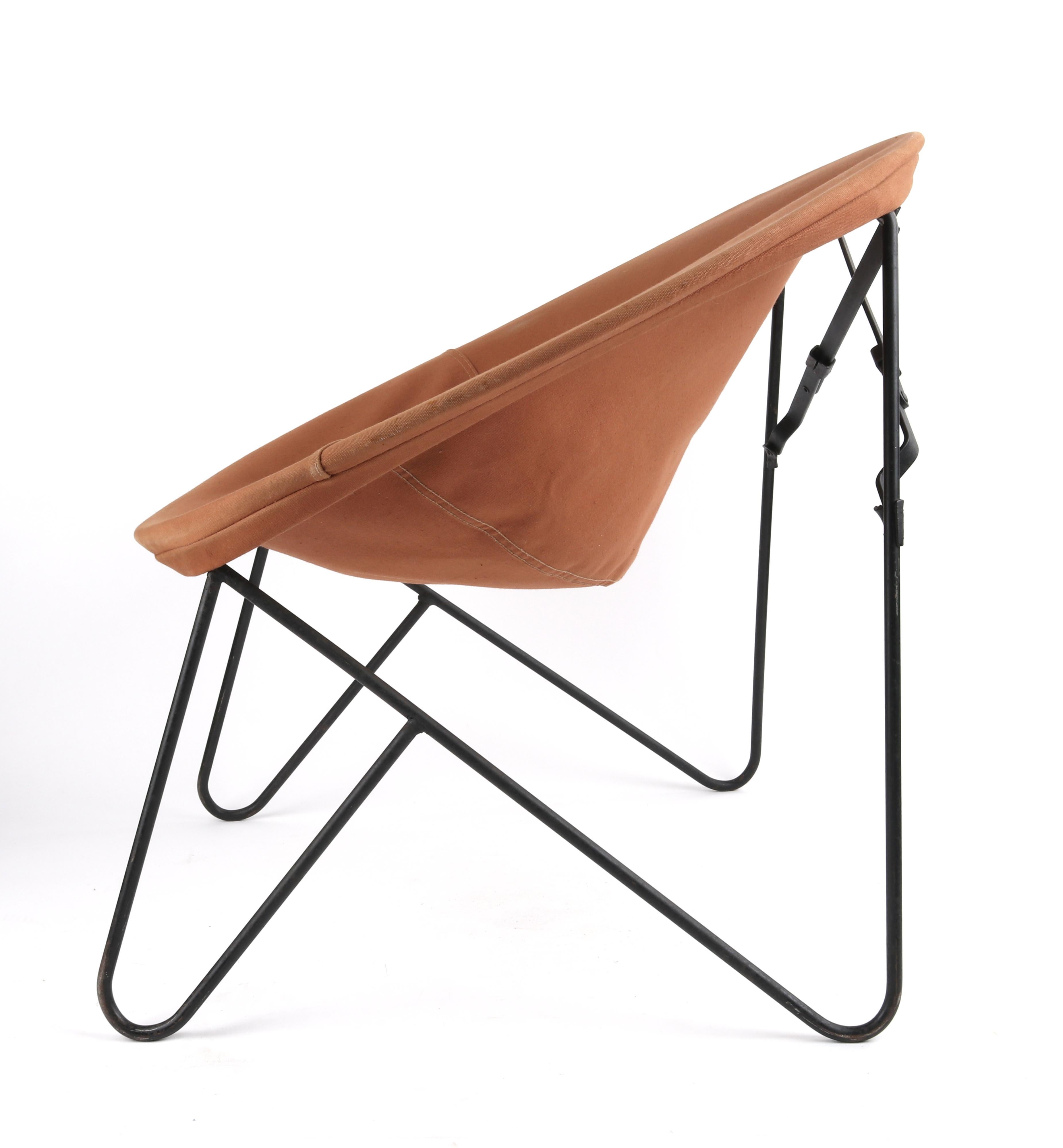 Hedstrom 1950's Metal Frame Saucer Folding Hoop Circle Lounge Chair Hair Pin Leg en vente 4