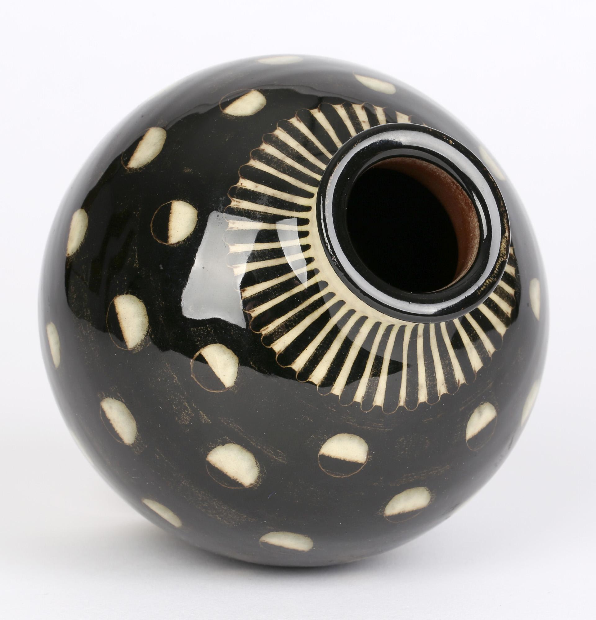 European Hedwig Bollhagen German Art Deco Studio Pottery Black & White Glazed Vase